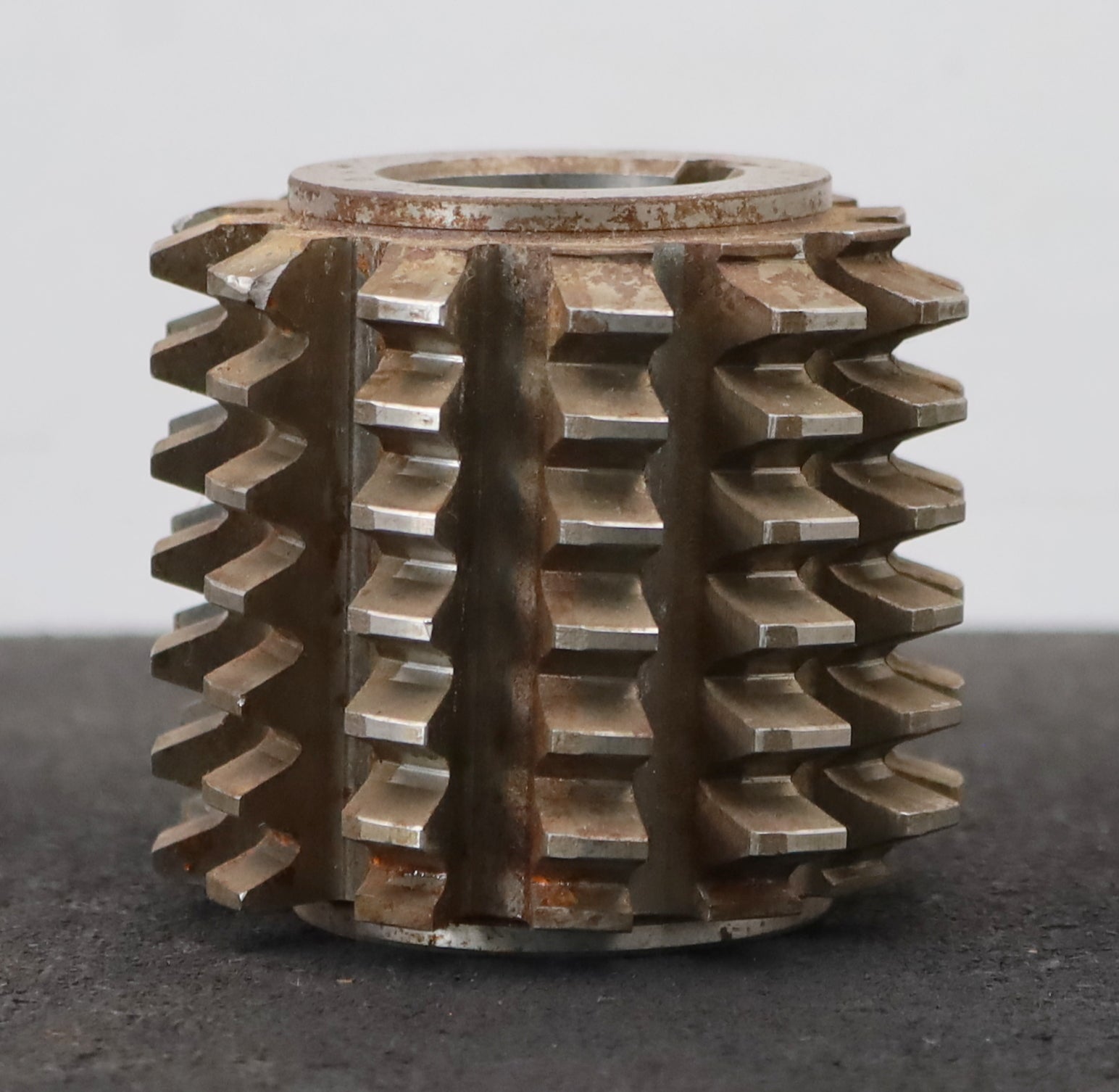 Bild des Artikels PWS-Zahnrad-Wälzfräser-gear-hob-m=-3,0mm-EGW-20°-BPII-Ø80x70xØ32mm-nach-DIN-3972