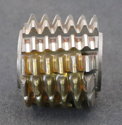 Bild des Artikels GPS-Zahnrad-Wälzfräser-gear-hob-m=-3,75mm-EGW-20°-BPIII-nach-DIN-3972