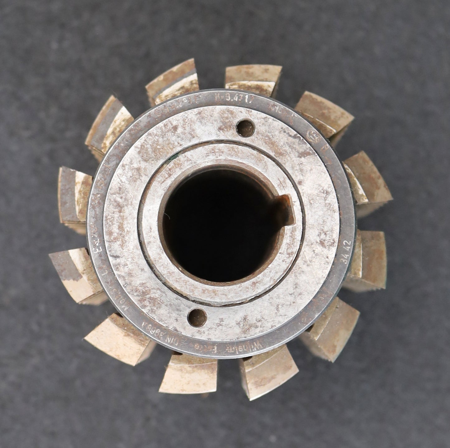 Bild des Artikels FETTE-Zahnrad-Wälzfräser-gear-hob-m=-3,0mm-EGW-20°-BPI-nach-DIN-3972