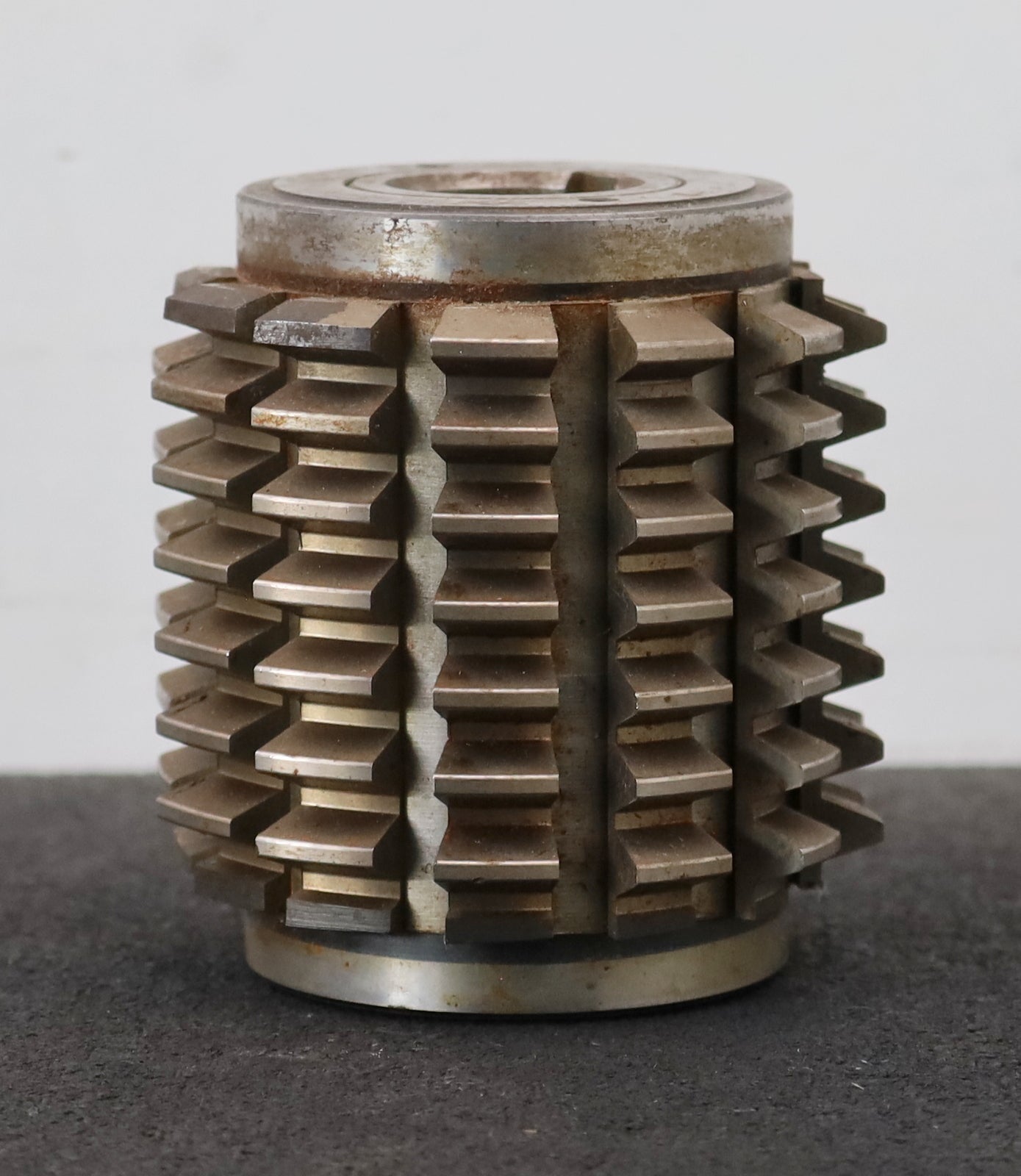 Bild des Artikels FETTE-Zahnrad-Wälzfräser-gear-hob-m=-3,0mm-EGW-20°-BPI-nach-DIN-3972