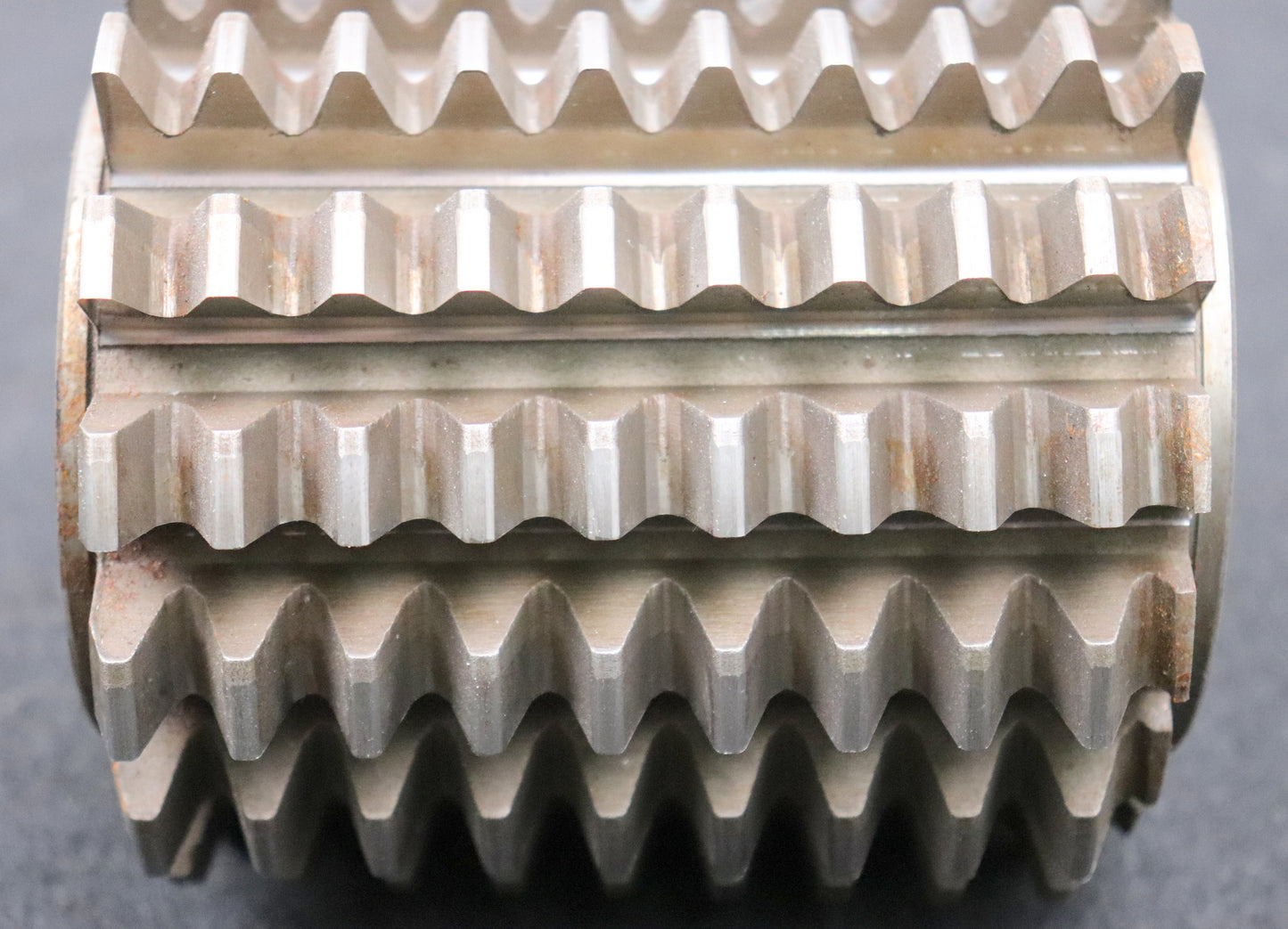 Bild des Artikels PWS-Zahnrad-Wälzfräser-gear-hob-m=-3,5mm-20°-EGW-BPII-Ø101x108xØ40mm-1gg.-Rechts