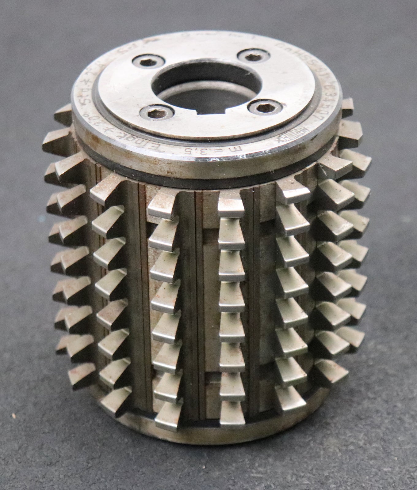 Bild des Artikels HERTWECK-Zahnrad-Wälzfräser-gear-hob-m=-3,5mm-20°-EGW-Ø101x110xØ32mm-mit-LKN