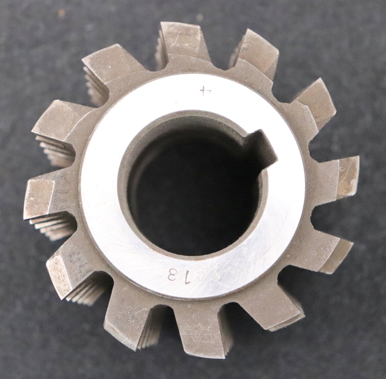 Bild des Artikels PWS-Zahnrad-Wälzfräser-gear-hob-m=-3,5mm-20°-EGW-BPI-nach-DIN-3972-Ø80x71xØ32mm