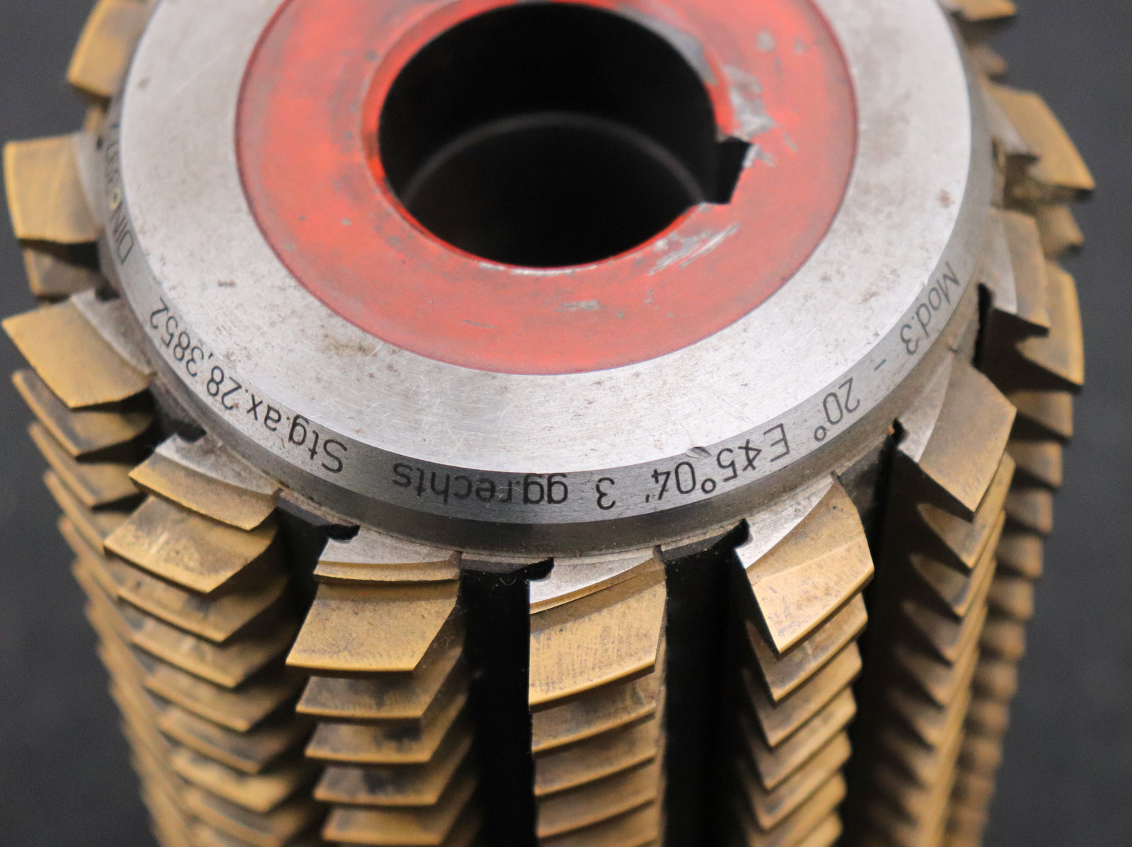 Bild des Artikels SAAZOR-Zahnrad-Wälzfräser-gear-hob-m=-3,0mm-20°-EGW-BPI-nach-DIN-3972