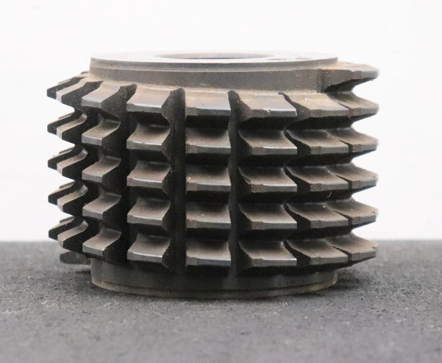 Bild des Artikels KLINGELNBERG-Zahnrad-Wälzfräser-m=-3,5mm-EGW-20°-BPIII-DIN-3972-Ø104x71xØ32mm