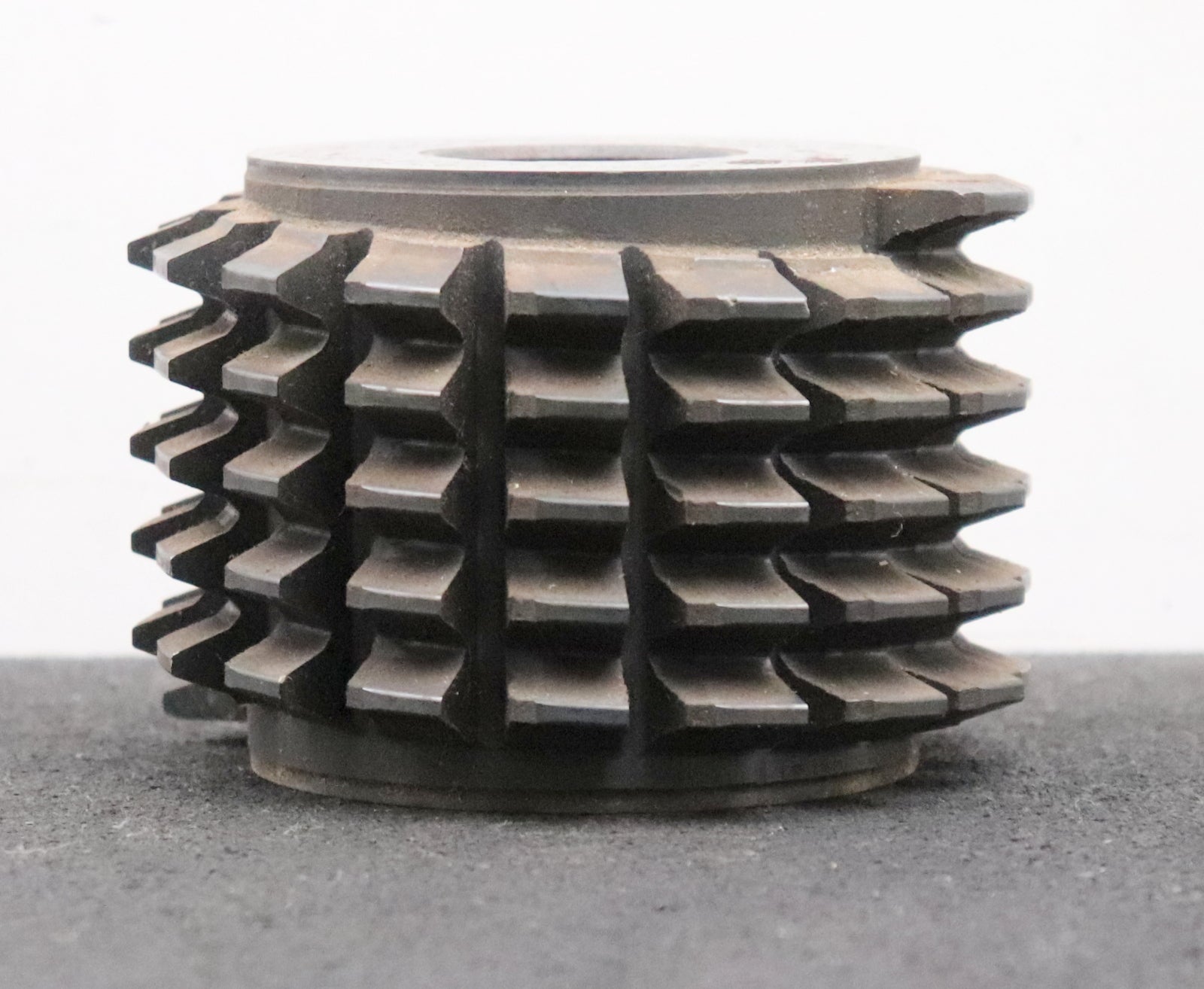 Bild des Artikels KLINGELNBERG-Zahnrad-Wälzfräser-m=-3,5mm-EGW-20°-BPIII-DIN-3972-Ø104x71xØ32mm