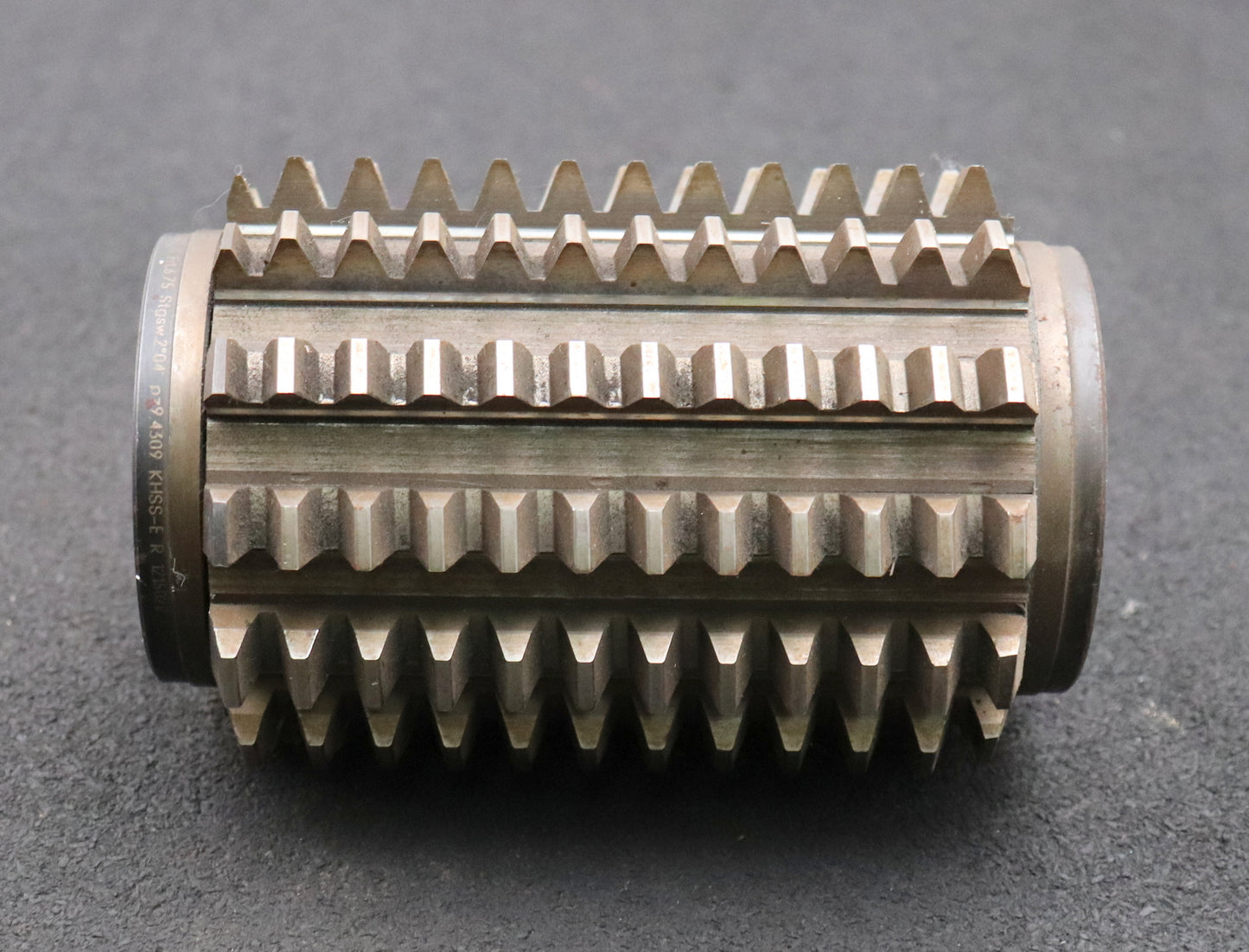 Bild des Artikels FETTE-Zahnrad-Wälzfräser-m=-3,0mm-EGW-20°-BPIII-nach-DIN-3972-Ø81x130xØ32mm