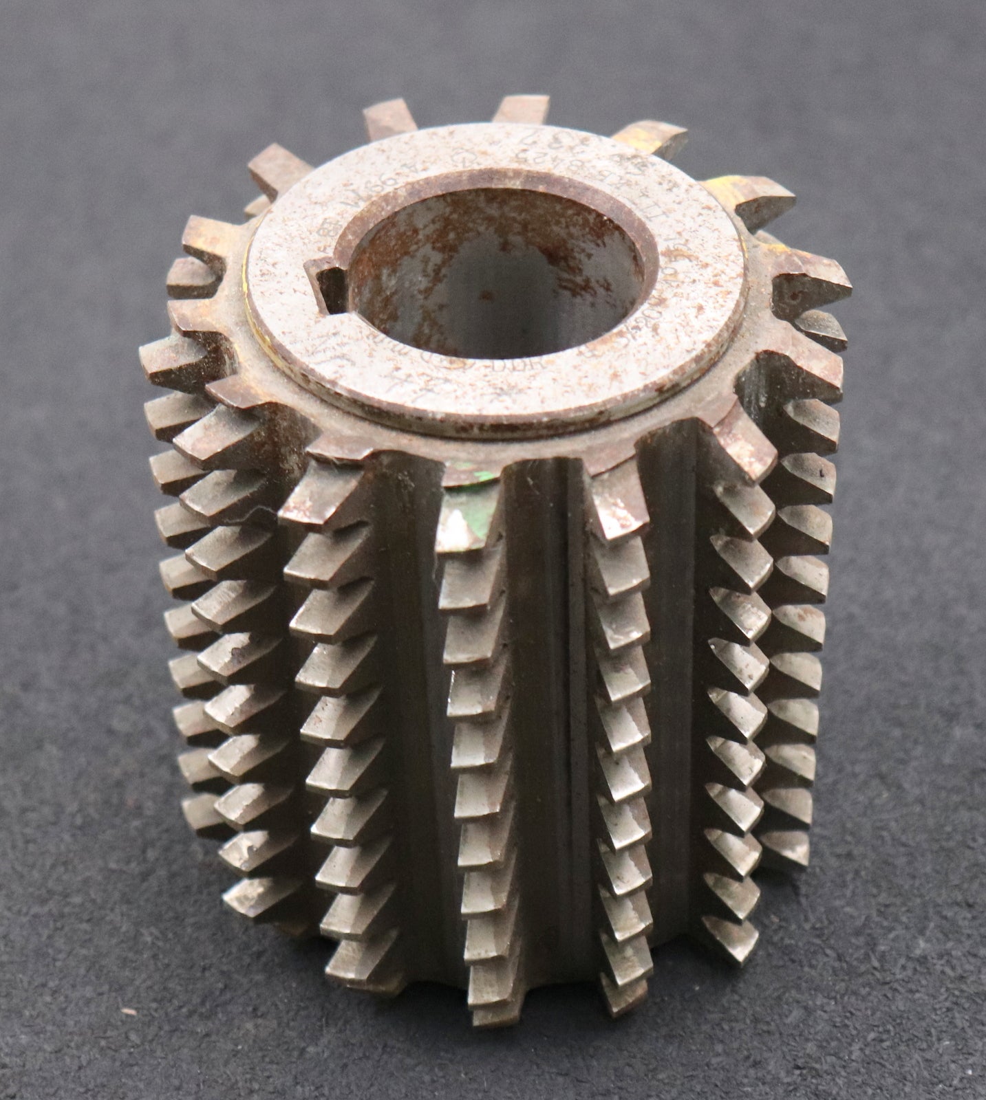 Bild des Artikels PWS-Zahnrad-Wälzfräser-m=-3,0mm-EGW-20°-BPIII-Ø100x109xØ40mm-nach-DIN-3972-