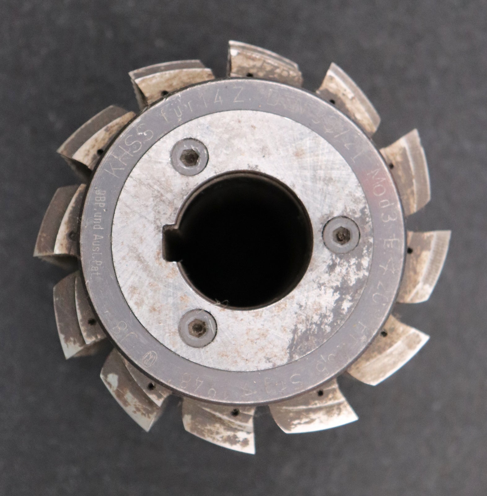 Bild des Artikels FETTE-Zahnrad-Wälzfräser-m=-3,0mm-EGW-20°-BPI-nach-DIN-3972-Ø105x111xØ32mm-LKN