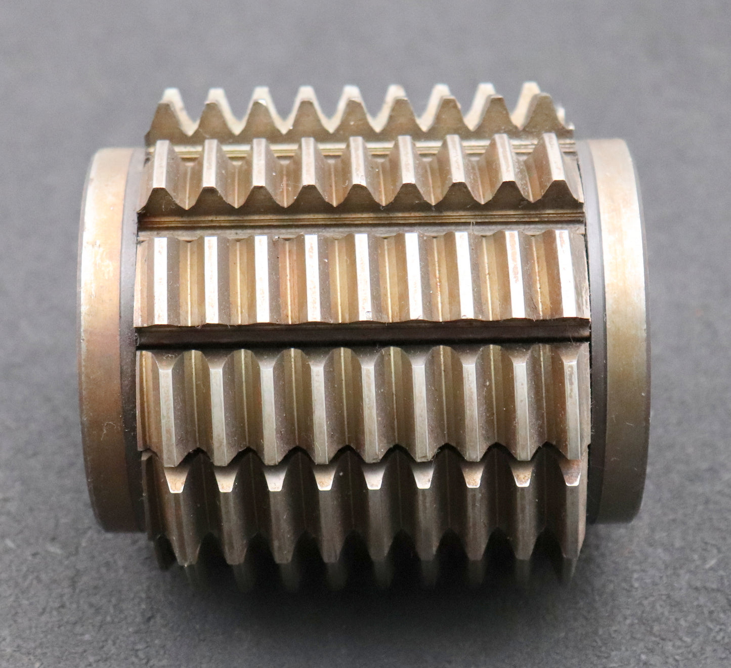 Bild des Artikels FETTE-Zahnrad-Wälzfräser-m=-3,0mm-EGW-20°-BPI-nach-DIN-3972-Ø105x111xØ32mm-LKN