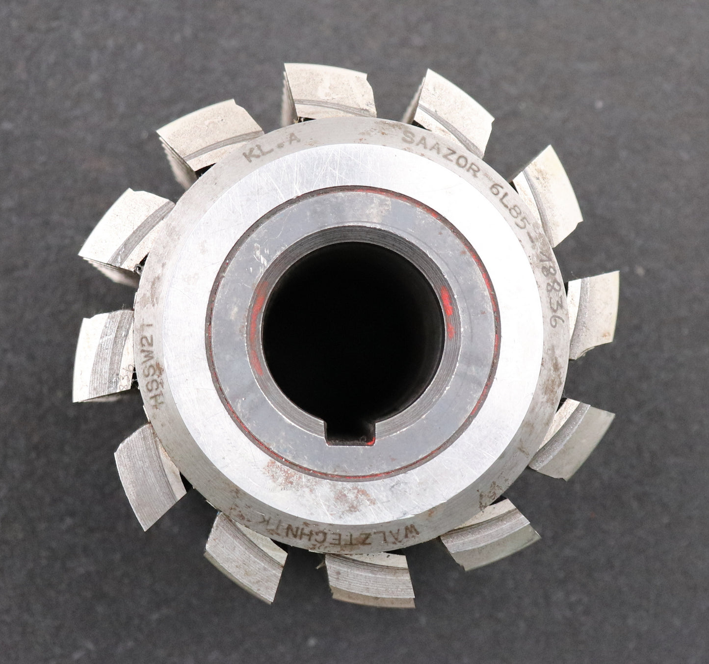 Bild des Artikels SAAZOR-Zahnrad-Wälzfräser-m=-3,0mm-EGW-20°-BPII-nach-DIN-3972-Ø103x106xØ32mm-LKN