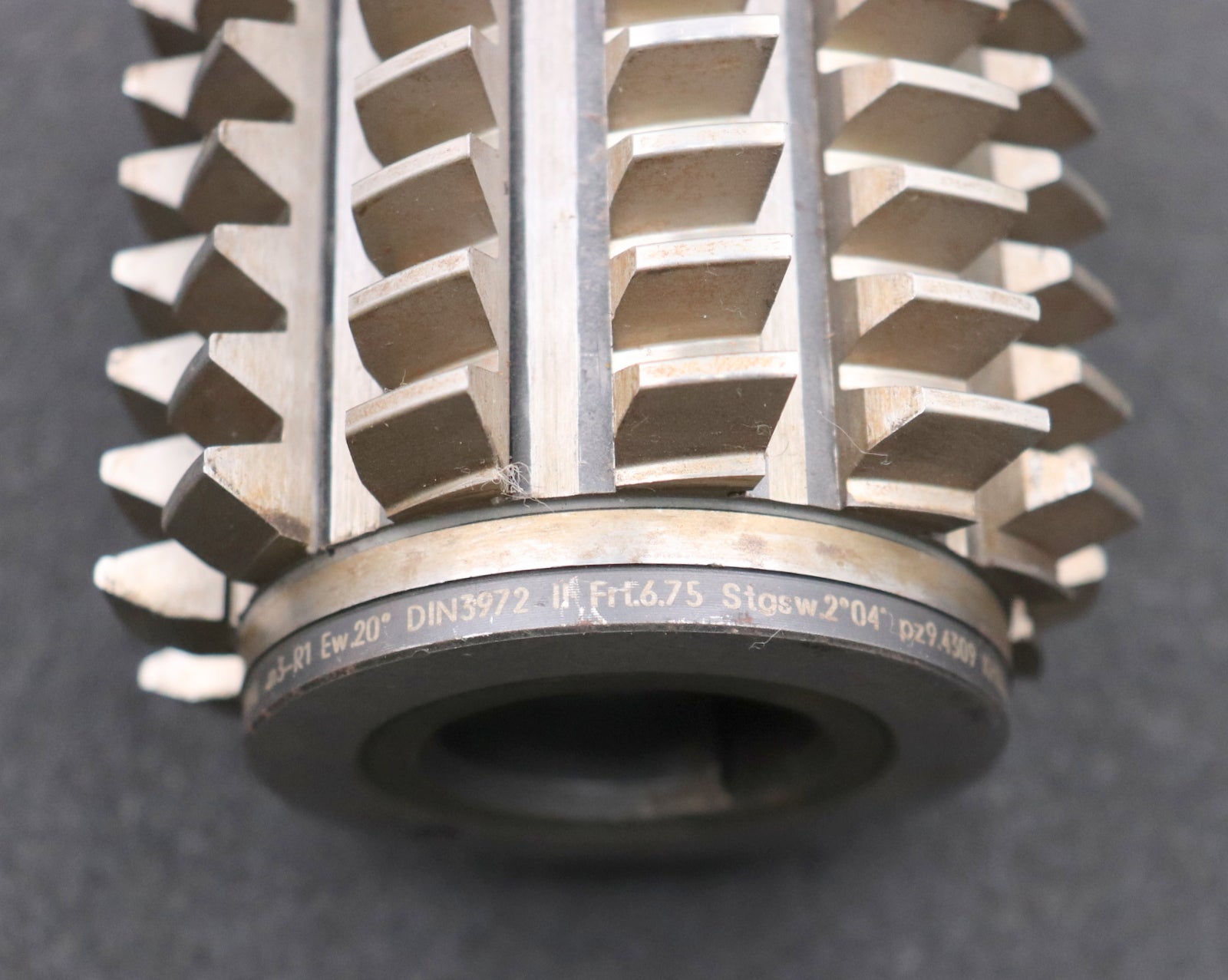 Bild des Artikels FETTE-Zahnrad-Wälzfräser-m=-3,0mm-EGW-20°-BPII-DIN-3972-Ø90x110xØ32mm-LKN