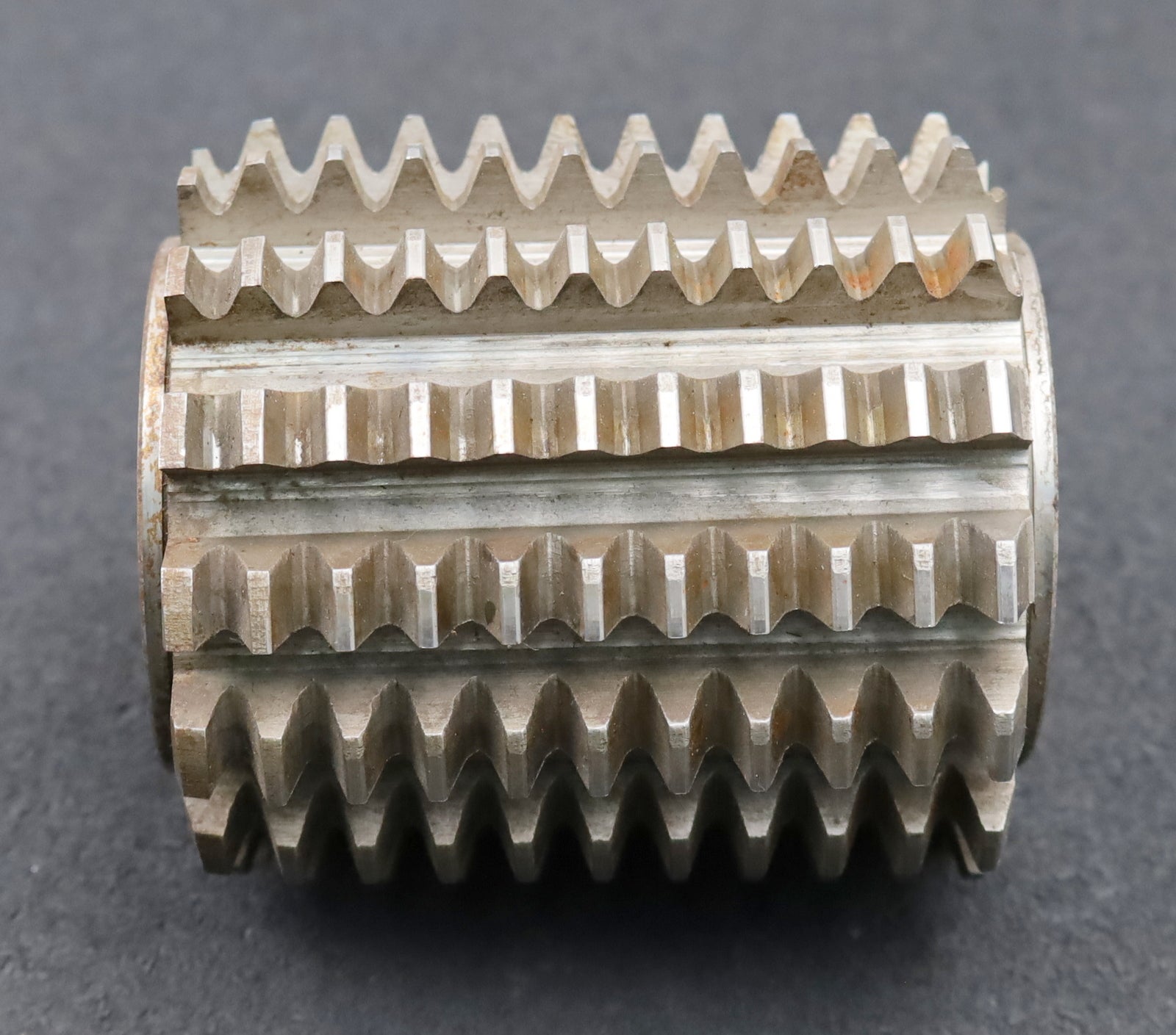 Bild des Artikels PWS-Zahnrad-Wälzfräser-m=-3,0mm-EGW-20°-BPIII-nach-DIN-3972-Ø100x109xØ40mm-LKN