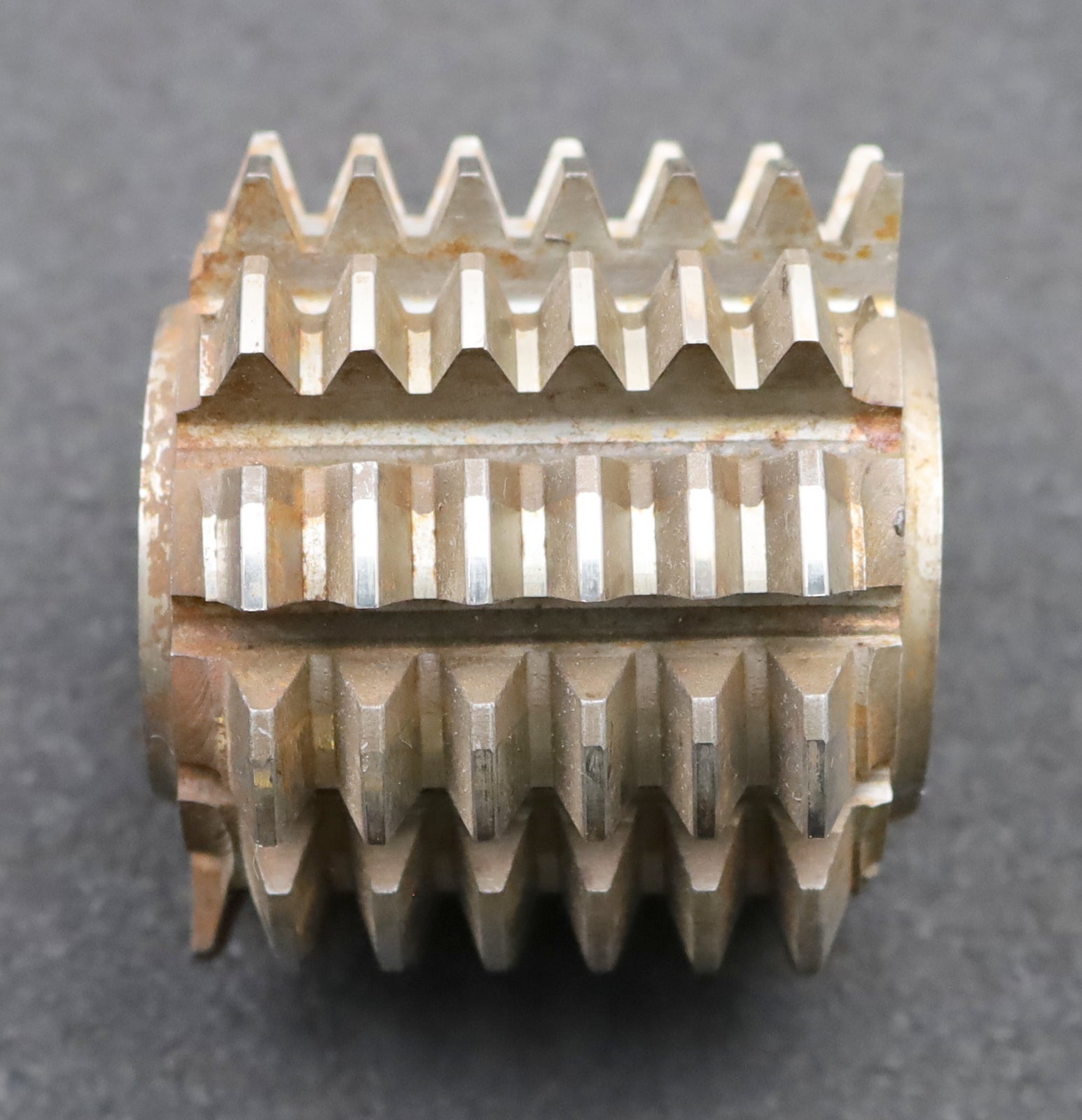 Bild des Artikels Zahnrad-Wälzfräser-m=-3,0mm-EGW-20°-BPII-nach-DIN-3972-Ø80x72xØ32mm-mit-LKN