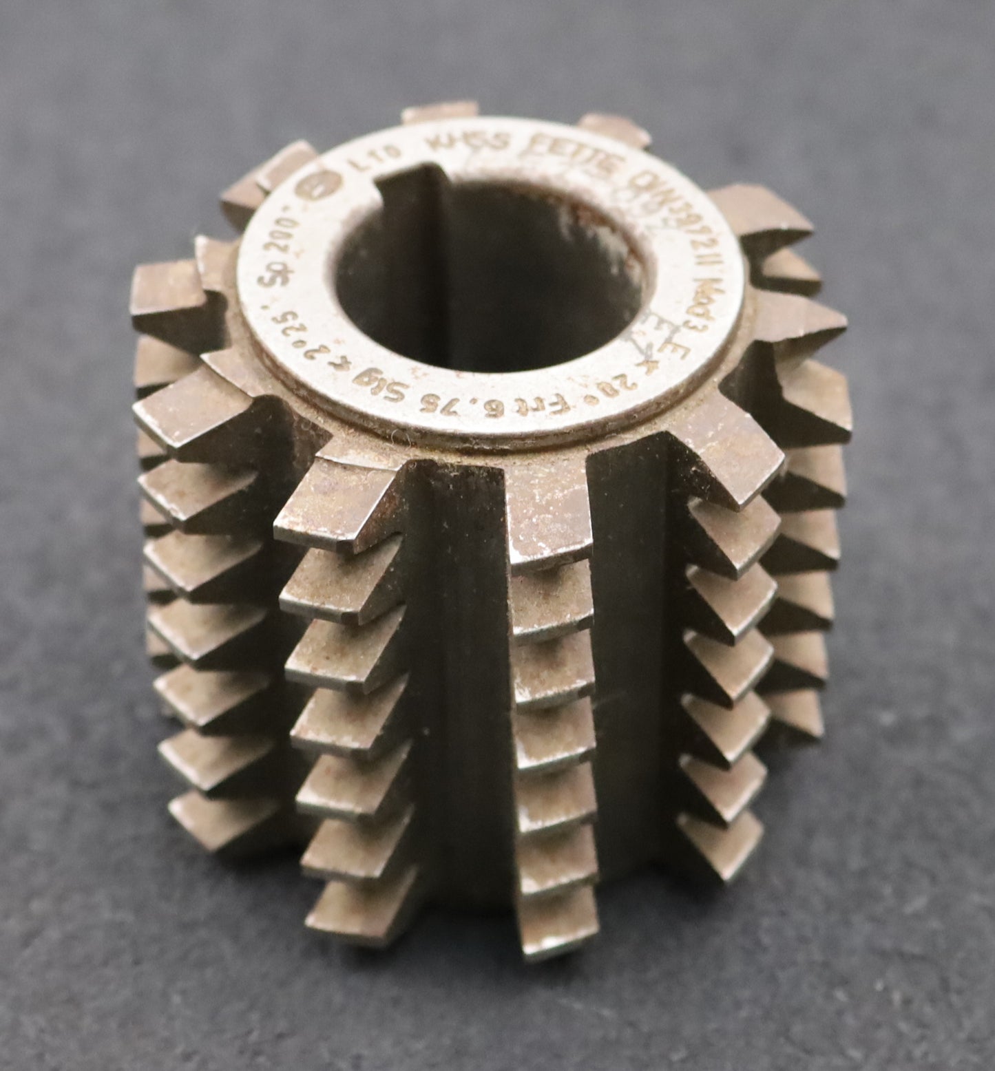 Bild des Artikels FETTE-Zahnrad-Wälzfräser-m=-3,0mm-EGW-20°-BPII-nach-DIN-3972-Ø80x72xØ32mm-LKN