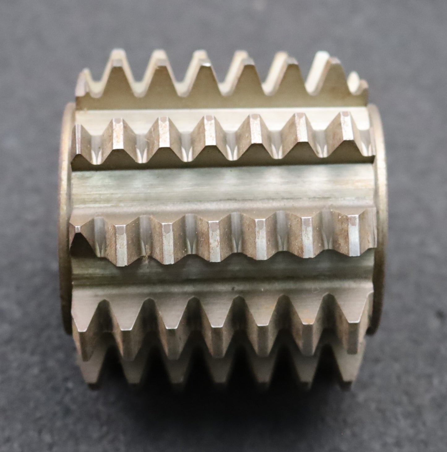 Bild des Artikels FETTE-Zahnrad-Wälzfräser-m=-3,0mm-EGW-20°-BPII-nach-DIN-3972-Ø80x72xØ32mm-LKN