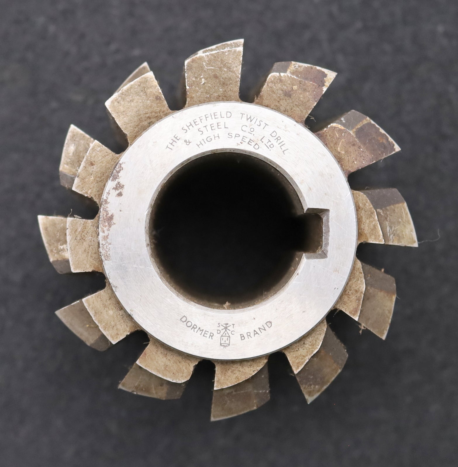 Bild des Artikels DORMER-Zahnrad-Wälzfräser-m=-3,0mm-EGW-20°-Ø80x72xØ32mm-mit-LKN-1gg.-Rechts