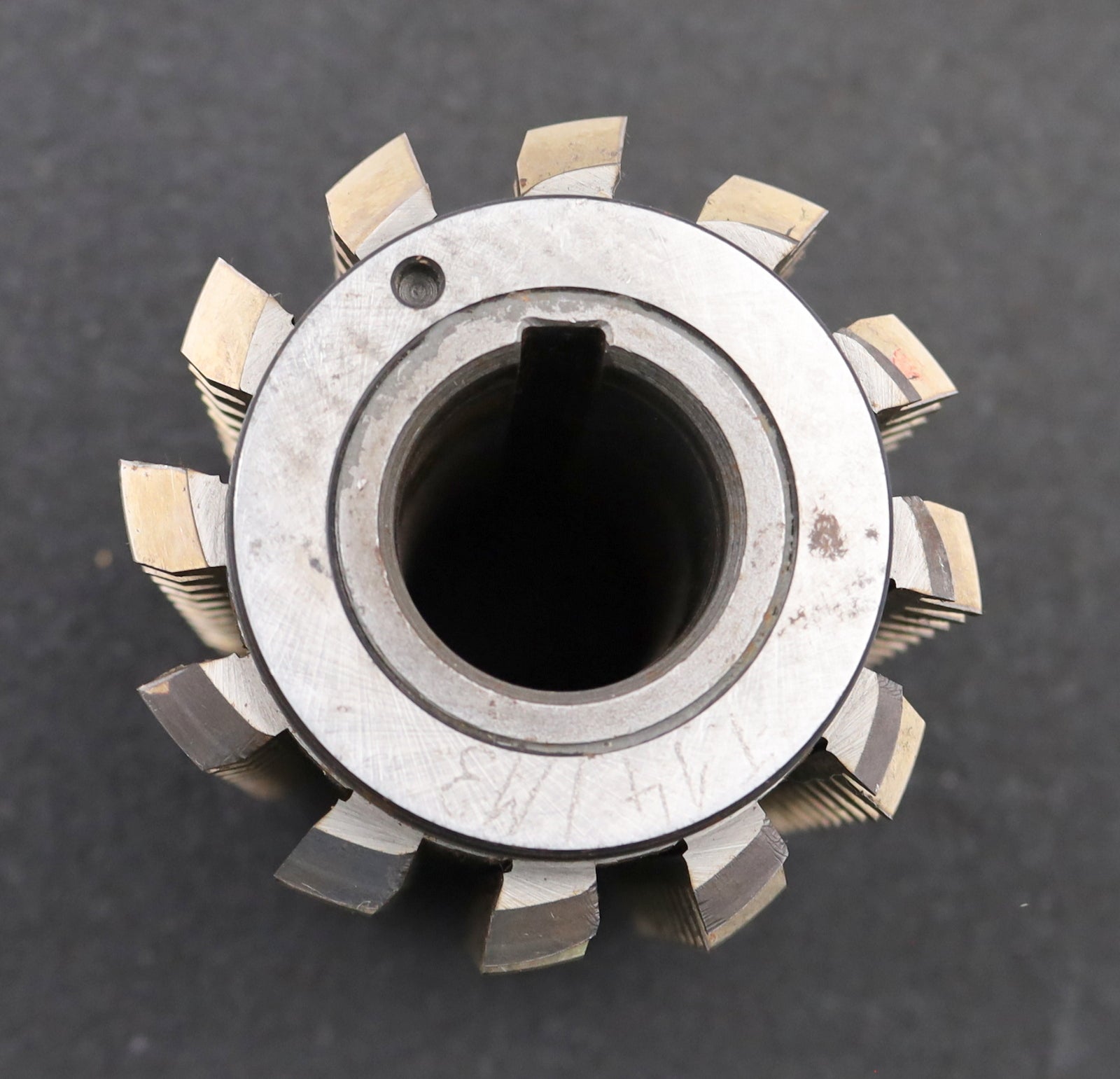 Bild des Artikels FETTE-Zahnrad-Wälzfräser-m=-3,0mm-EGW-20°-BPII-DIN-3972-Ø90x130xØ32mm-mit-LKN