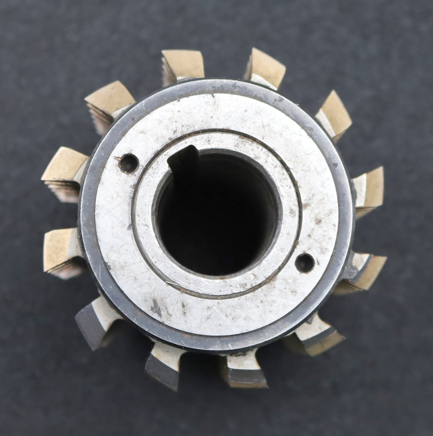 Bild des Artikels FETTE-Zahnrad-Wälzfräser-m=-3,0mm-EGW-20°-BPII-nach-DIN-3972-Ø84x90xØ27mm