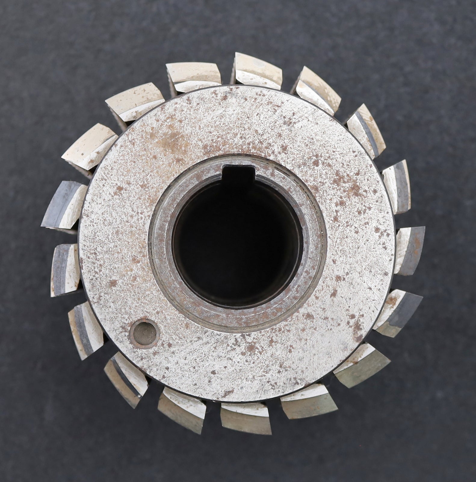 Bild des Artikels FETTE-Zahnrad-Wälzfräser-m=-3,0mm-EGW-20°-BPI-nach-DIN-3972-Ø125x110xØ40mm