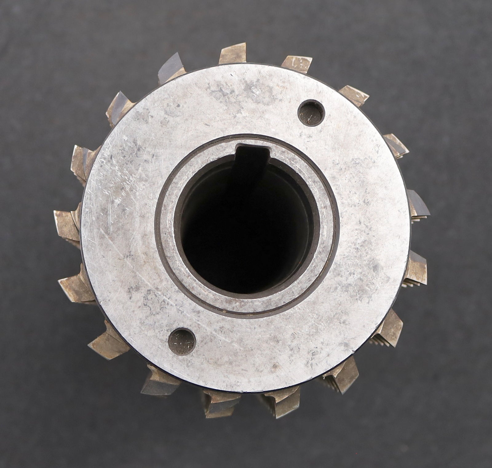 Bild des Artikels FETTE-Zahnrad-Wälzfräser-m=-3,0mm-EGW-20°-BPII-nach-DIN-3972-Ø185x120xØ40mm