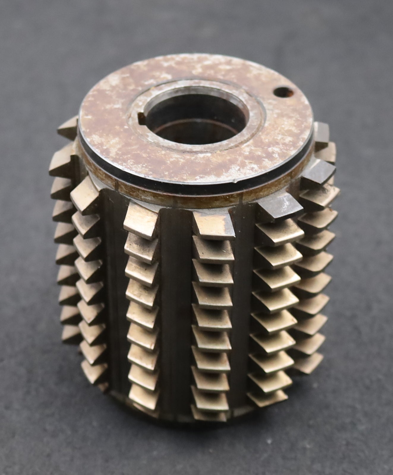 Bild des Artikels FETTE-Zahnrad-Wälzfräser-m=-3,0mm-EGW-20°-BPII-nach-DIN-3972-Ø98x110xØ32mm