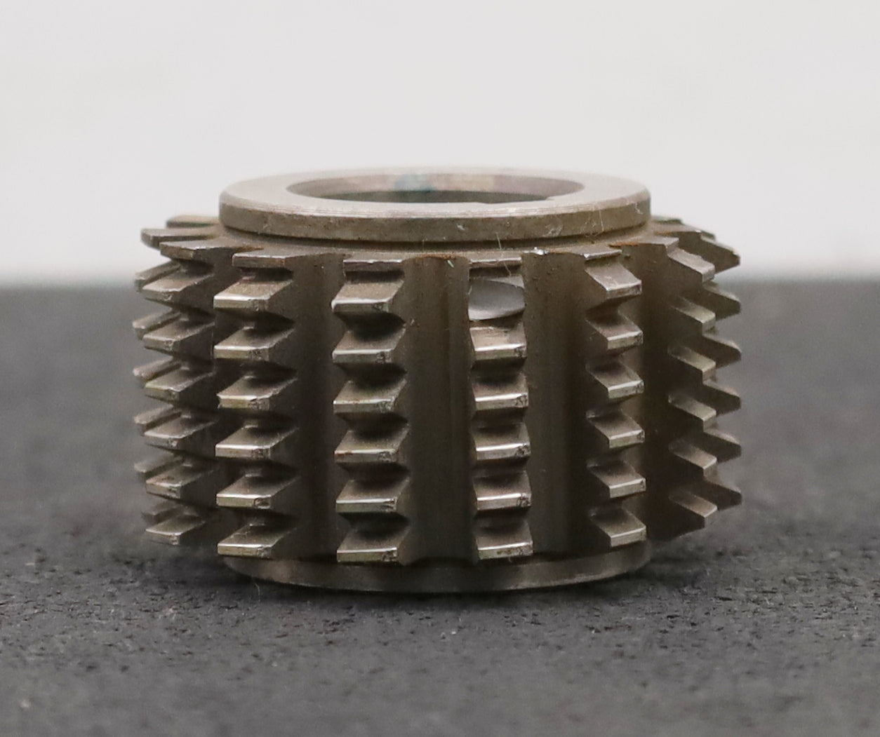 Bild des Artikels PWS-Zahnrad-Wälzfräser-m=-1,5mm-EGW-20°-BPII-nach-DIN-3972-Ø53x56xØ22mm-mit-LKN