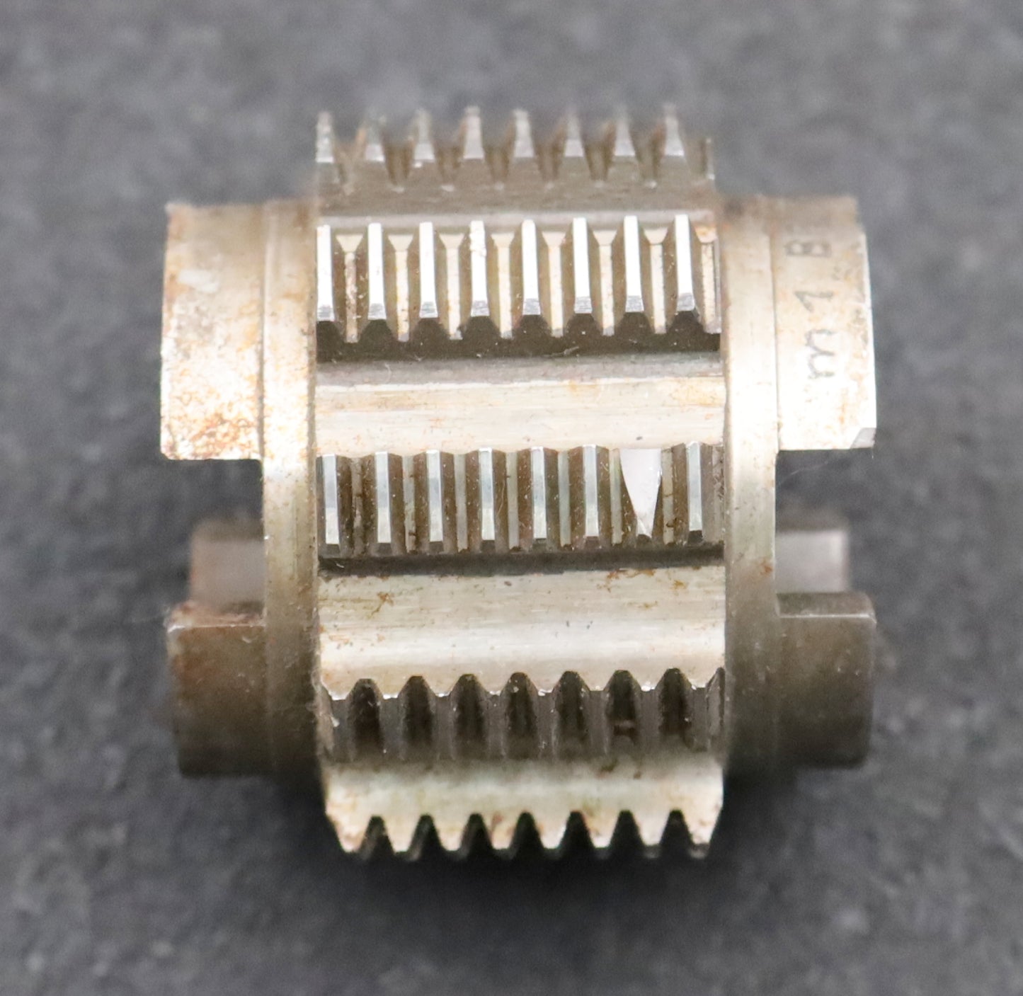 Bild des Artikels LENZEN-Zahnrad-Wälzfräser-m=-1,0mm-EGW-20°-BPI-nach-DIN-3972-Ø50x44xØ22mm
