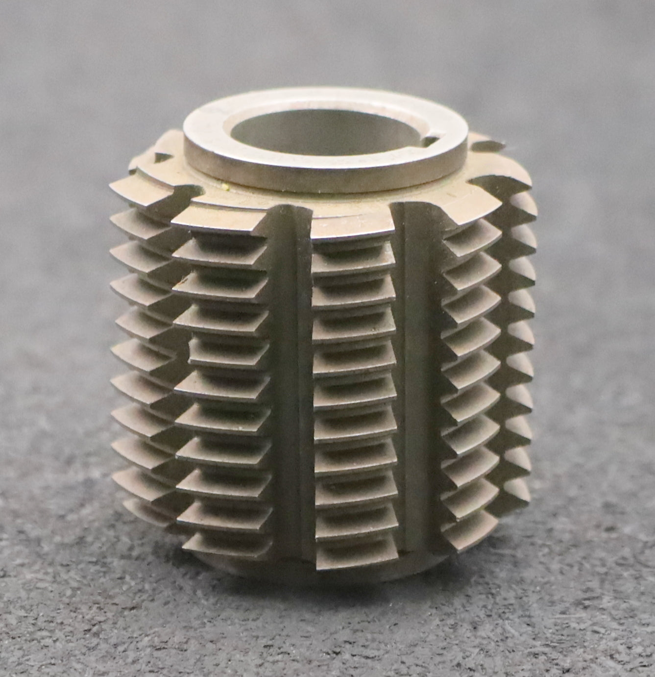 Bild des Artikels KLINGELNBERG-Zahnrad-Wälzfräser-m=-1,25mm-EGW-20°-Ø50x51xØ22mm-mit-LKN