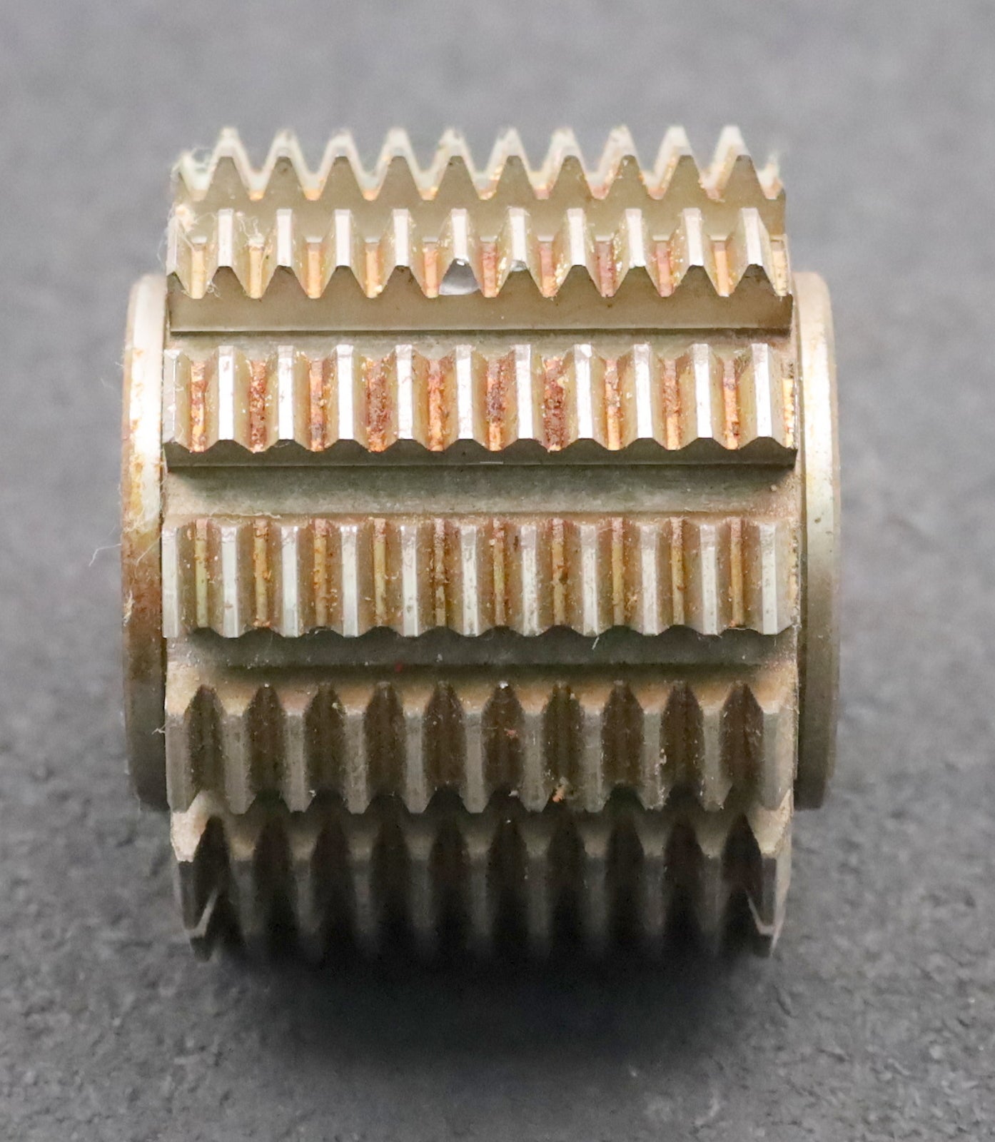 Bild des Artikels PWS-Zahnrad-Wälzfräser-m=-1,5mm-EGW-20°-BPII-DIN-3972-Ø71x58xØ27mm-mit-LKN