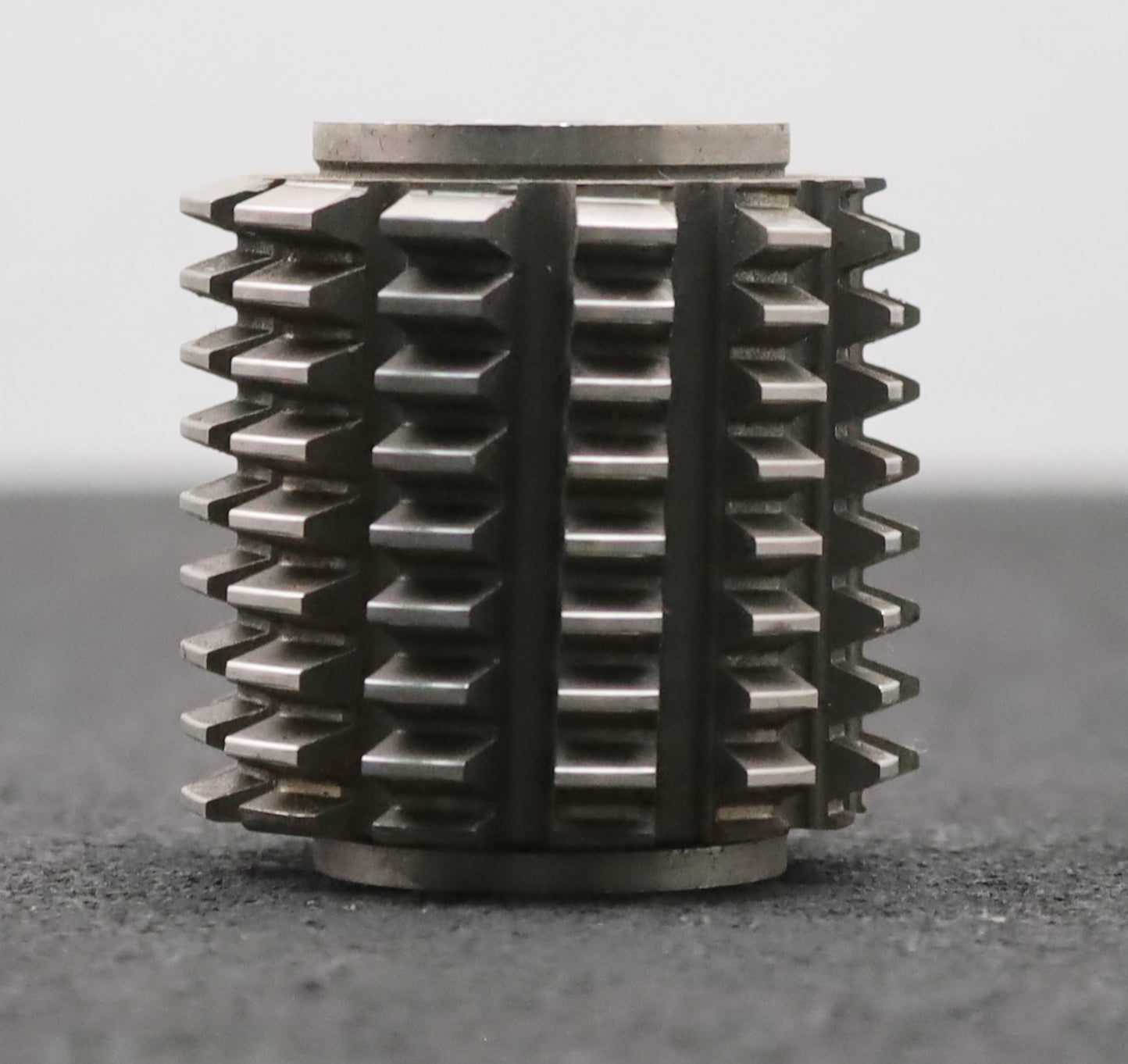 Bild des Artikels DROGEMEYER-Zahnrad-Wälzfräser-m=-1,75mm-EGW-20°-BPI-nach-DIN-3972