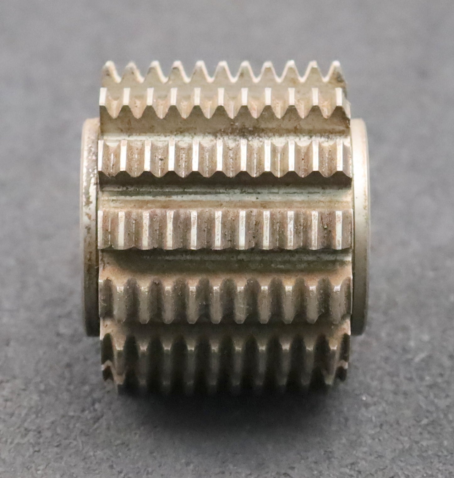 Bild des Artikels PWS-Zahnrad-Wälzfräser-m=-1,5mm-EGW-20°-BPII-Ø71x58xØ27mm-DIN-3972-mit-LKN