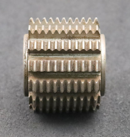 Bild des Artikels PWS-Zahnrad-Wälzfräser-m=-1,5mm-EGW-20°-BPII-Ø71x58xØ27mm-DIN-3972-mit-LKN