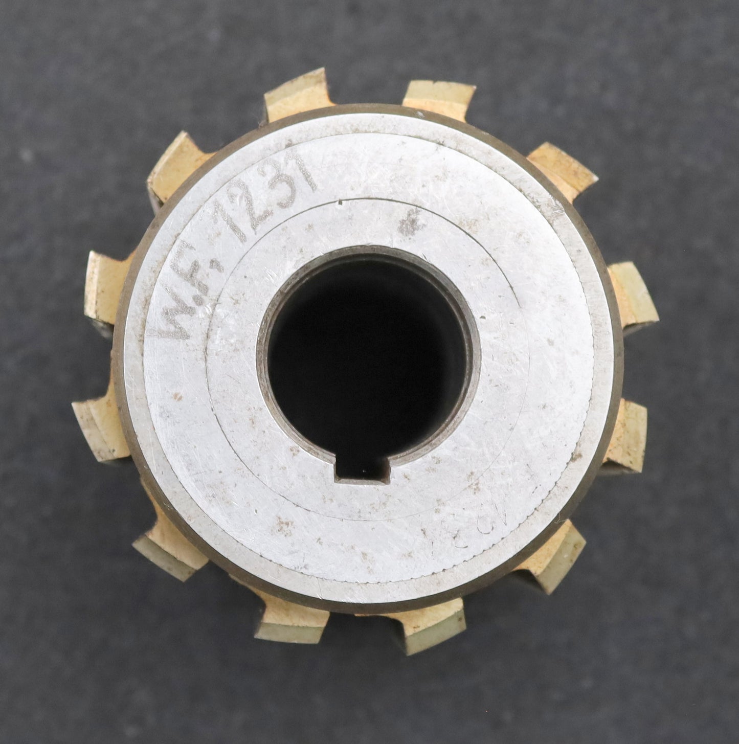 Bild des Artikels HERTWECK-Zahnrad-Wälzfräser-m=-1,25mm-EGW-20°-BPIII-nach-DIN-3972-Ø82x85xØ27mm