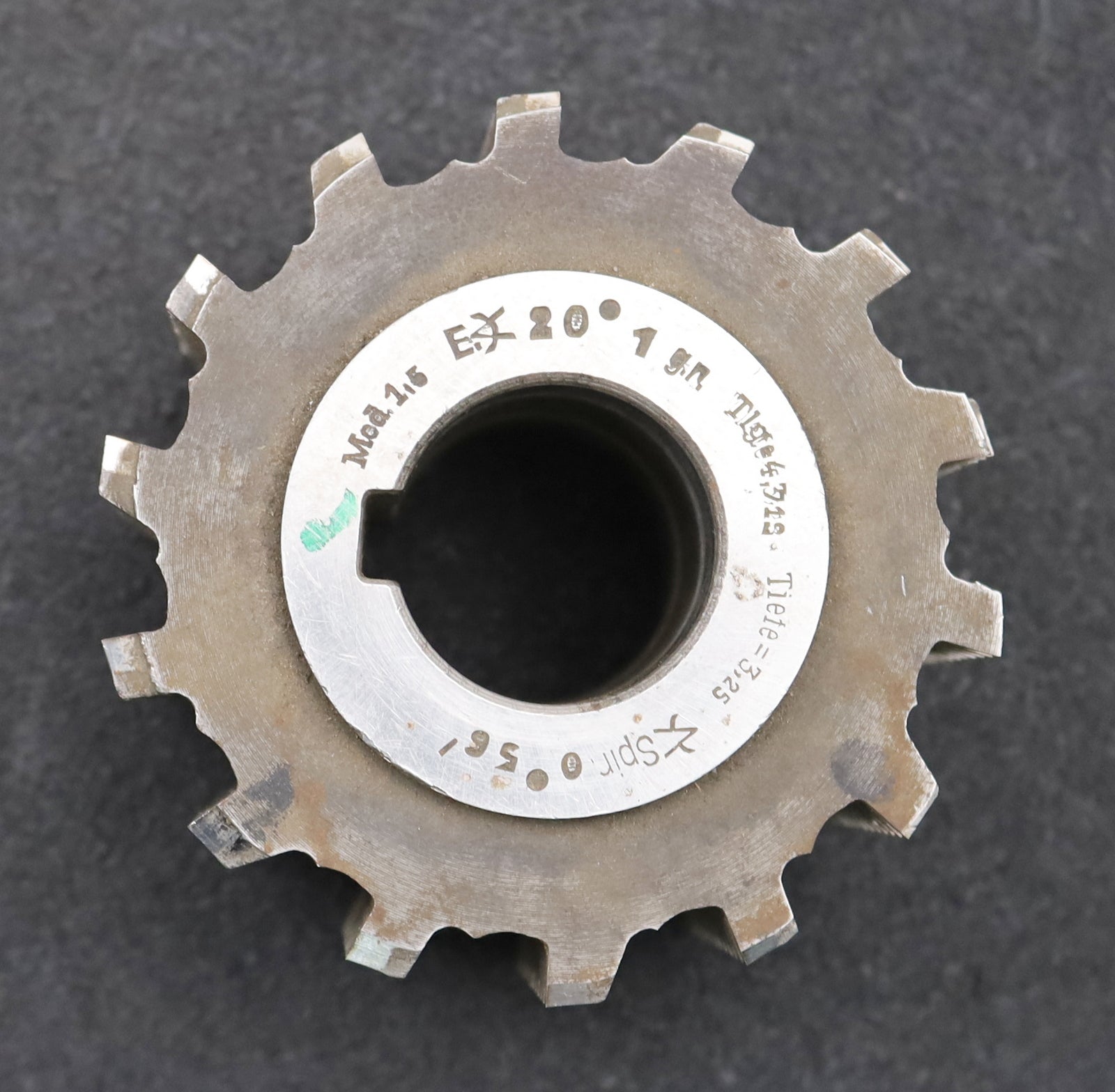 Bild des Artikels LEIMBACH-Zahnrad-Wälzfräser-m=-1,5mm-EGW-20°-Ø94x62xØ32mm-mit-LKN-1gg.-Rechts