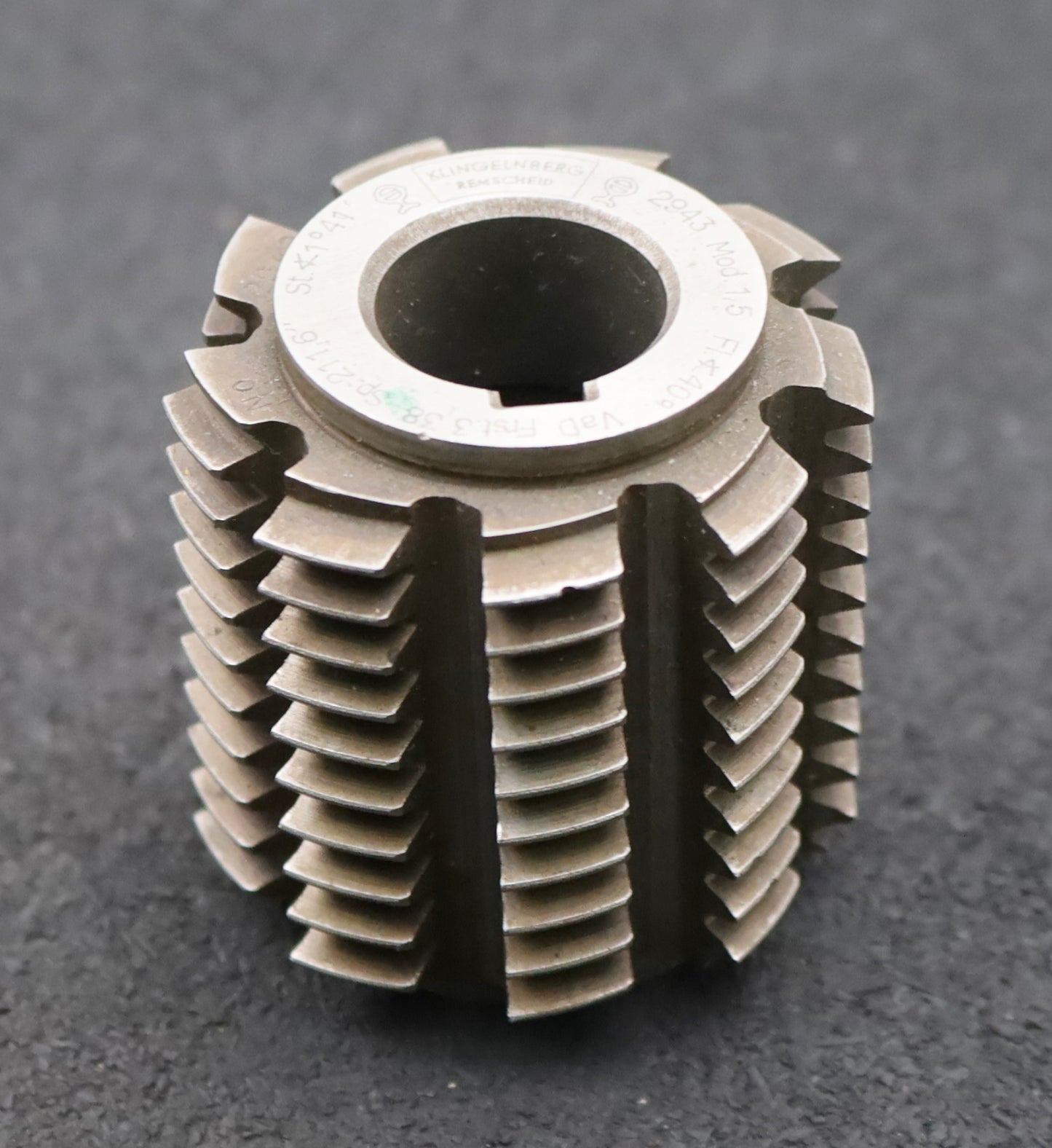 Bild des Artikels KLINGELNBERG-Zahnrad-Wälzfräser-m=-1,5mm-EGW-20°-BPIII-Ø54x58xØ22mm-DIN-3972