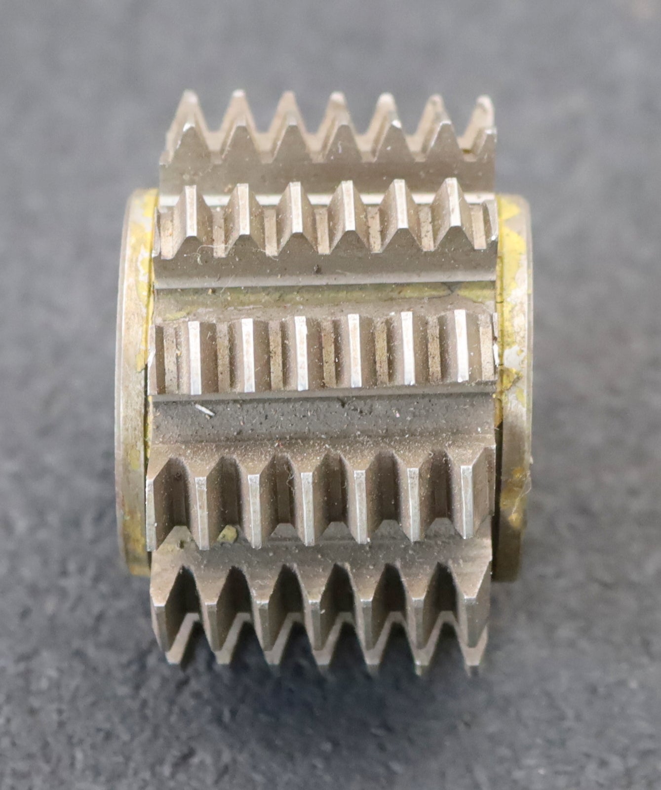 Bild des Artikels PWS-Zahnrad-Wälzfräser-m=-1,5mm-EGW-20°-BPIII-nach-DIN-3972-Ø71x58xØ27mm-mit-LKN