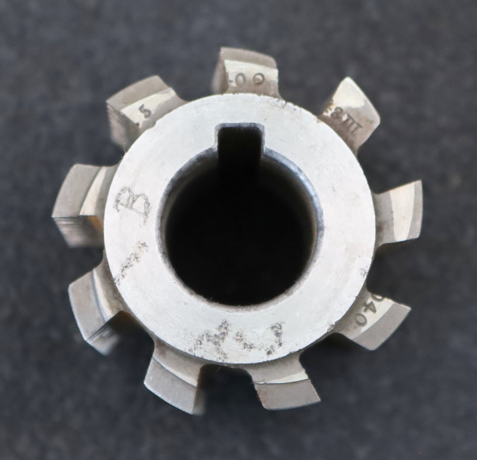 Bild des Artikels KLINGELNBERG-Zahnrad-Wälzfräser-m=-1,5mm-EGW-20°-BPIII-nach-DIN-3972