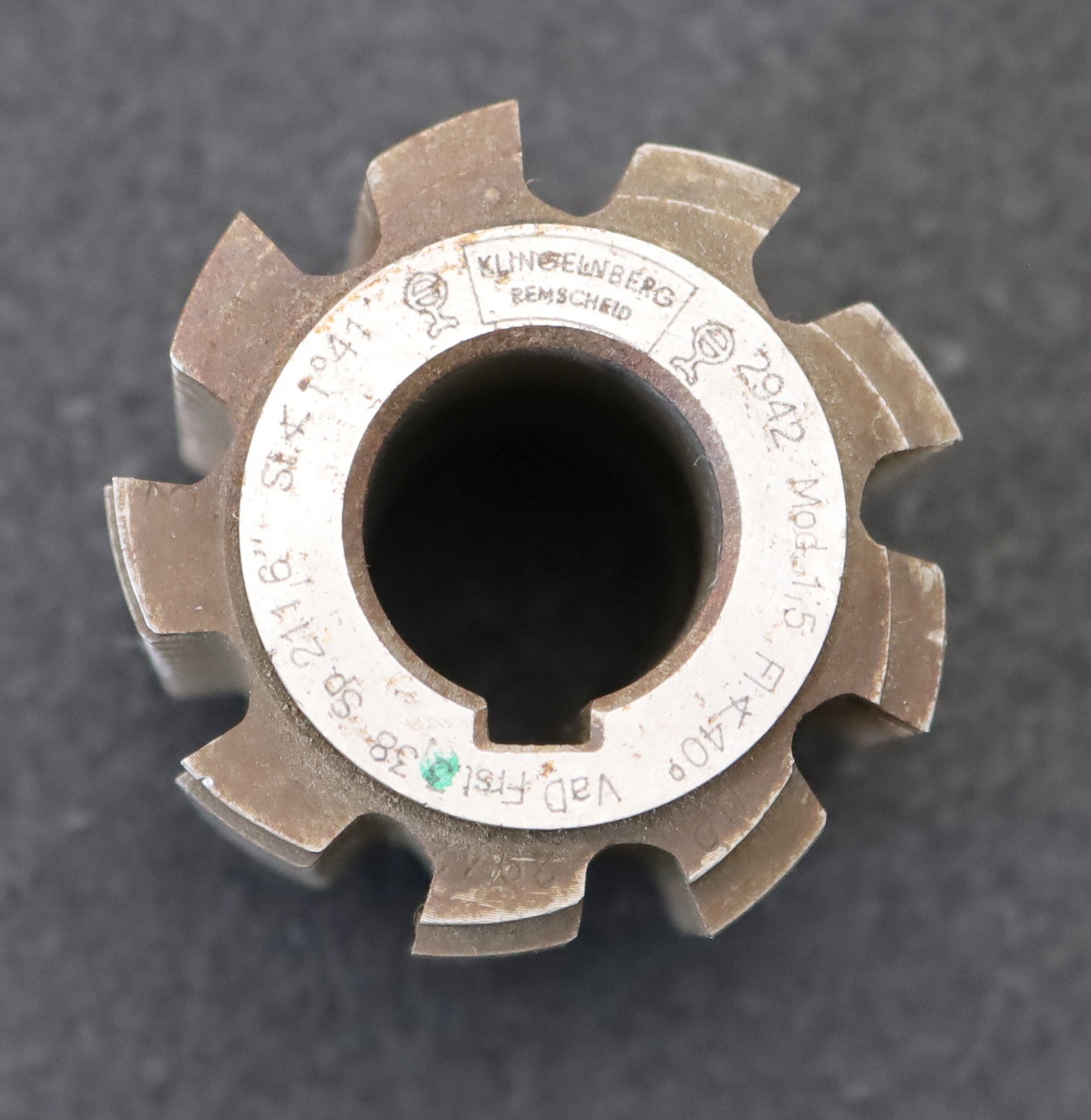 Bild des Artikels KLINGELNBERG-Zahnrad-Wälzfräser-m=-1,5mm-EGW-20°-BPIII-DIN-3972-Ø54x58xØ22mm