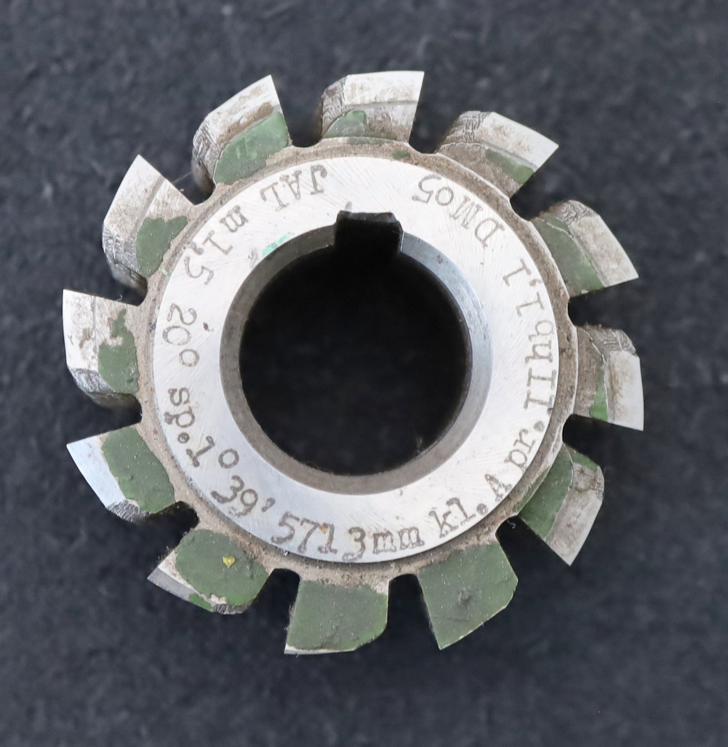 Bild des Artikels Zahnrad-Wälzfräser-m=-1,5mm-EGW-20°-BPII-nach-DIN-3972-Ø57x39xØ22mm-mit-LKN