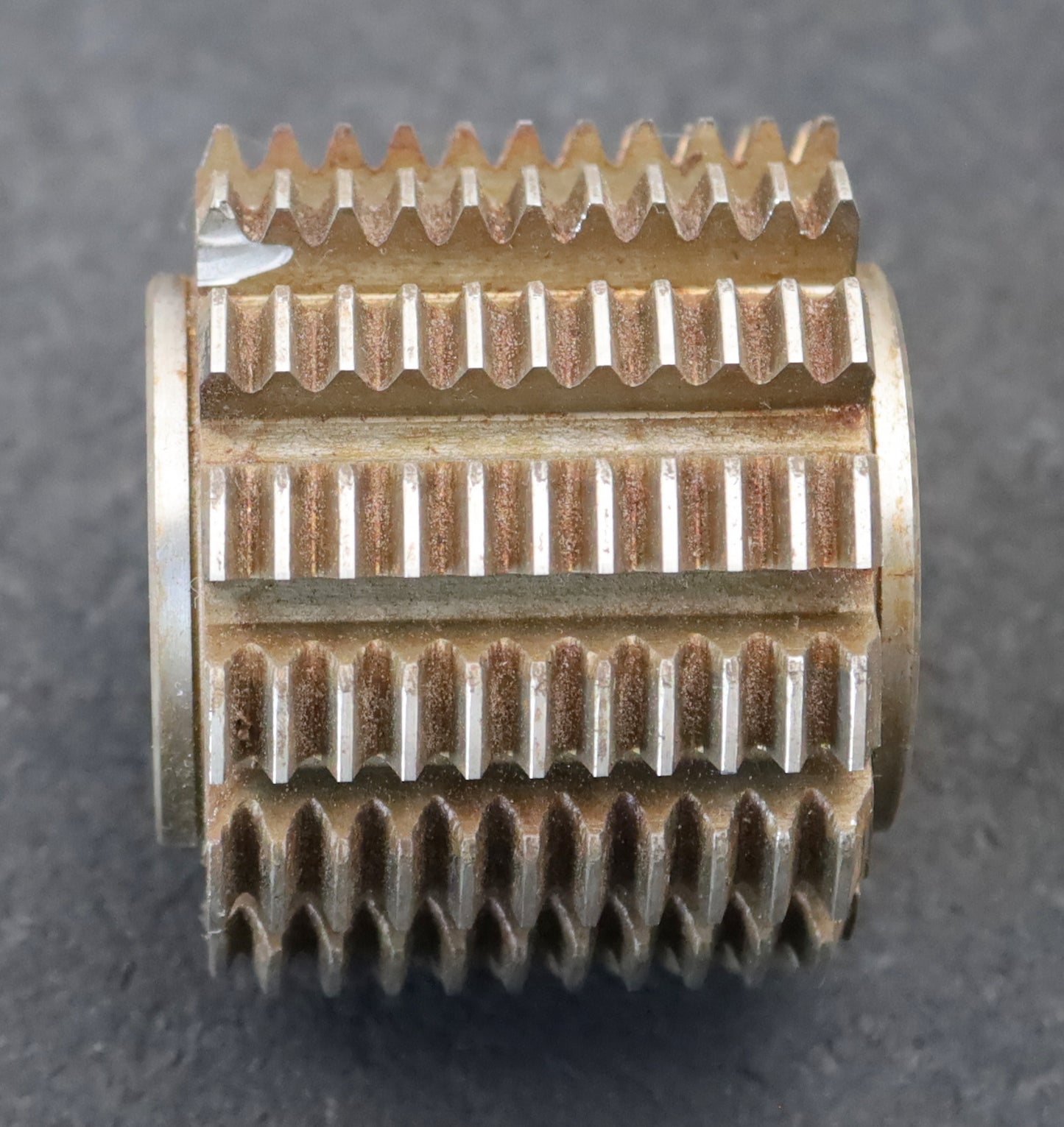 Bild des Artikels PWS-Zahnrad-Wälzfräser-m=-1,5mm-EGW-20°-BPII-nach-DIN-3972-Ø70x58xØ27mm-LKN