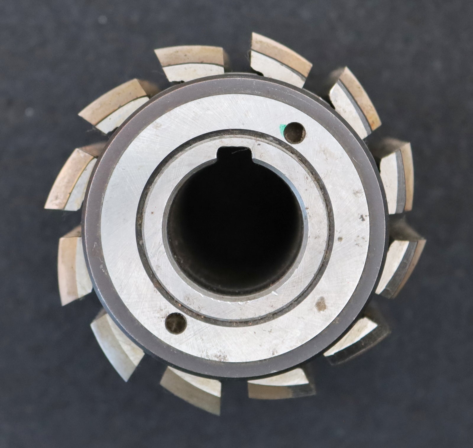 Bild des Artikels FETTE-Zahnrad-Wälzfräser-m=-2,0mm-EGW-20°-BPI-nach-DIN-3972-Ø81x90xØ27mm-mit-LKN