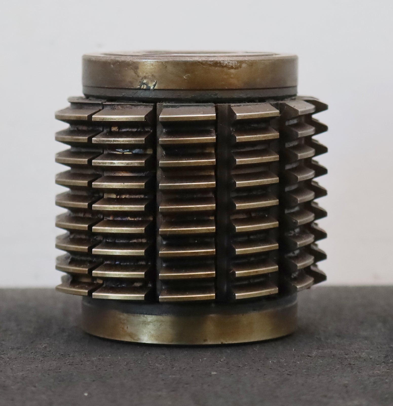 Bild des Artikels PWS-Zahnrad-Wälzfräser-m=-2,0mm-EGW-20°-BPI-nach-DIN-3972-Ø83x83xØ27mm-mit-LKN