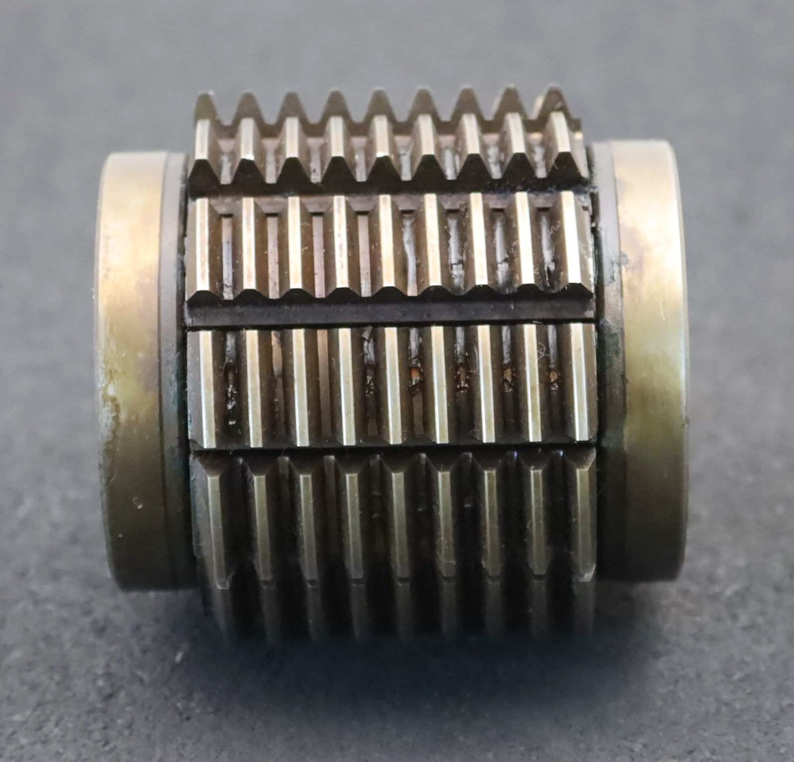 Bild des Artikels PWS-Zahnrad-Wälzfräser-m=-2,0mm-EGW-20°-BPI-nach-DIN-3972-Ø83x83xØ27mm-mit-LKN