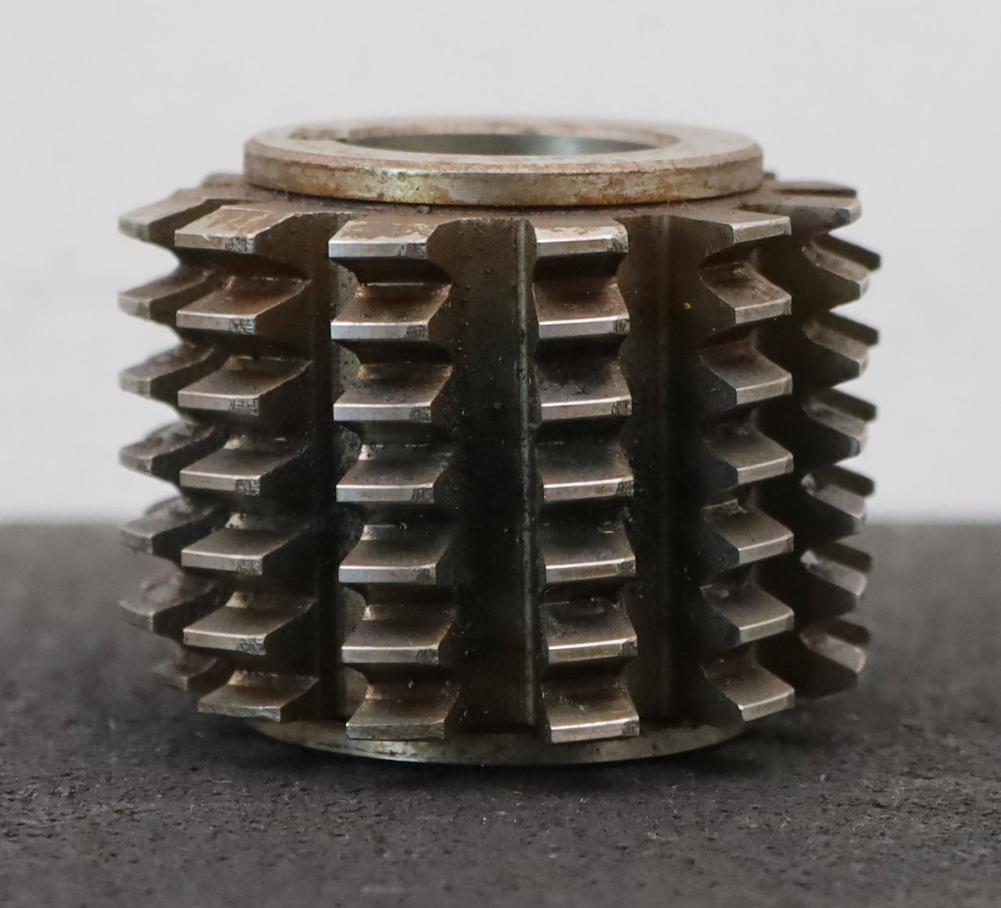 Bild des Artikels PWS-Zahnrad-Wälzfräser-m=-2,0mm-EGW-20°-BPII-nach-DIN-3972-Ø63x48xØ27mm-LKN