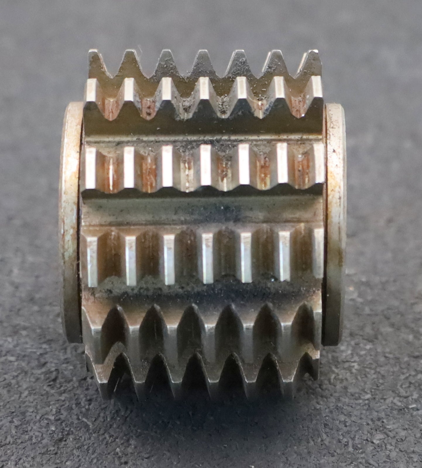 Bild des Artikels PWS-Zahnrad-Wälzfräser-m=-2,0mm-EGW-20°-BPII-nach-DIN-3972-Ø63x48xØ27mm-LKN