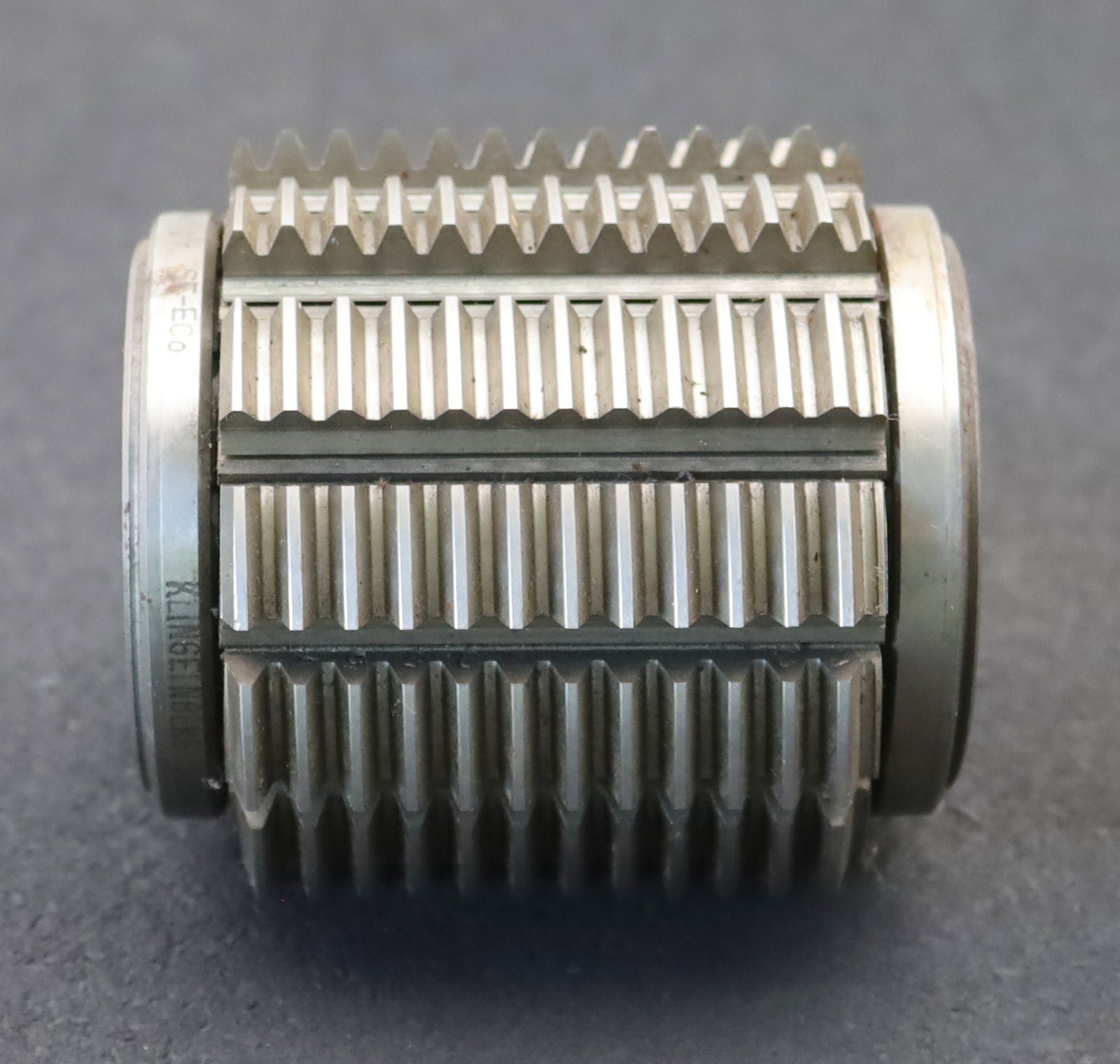 Bild des Artikels KLINGELNBERG-Zahnrad-Wälzfräser-m=-2,0mm-EGW-20°-BPI-nach-DIN-3972-Ø97x101xØ32mm