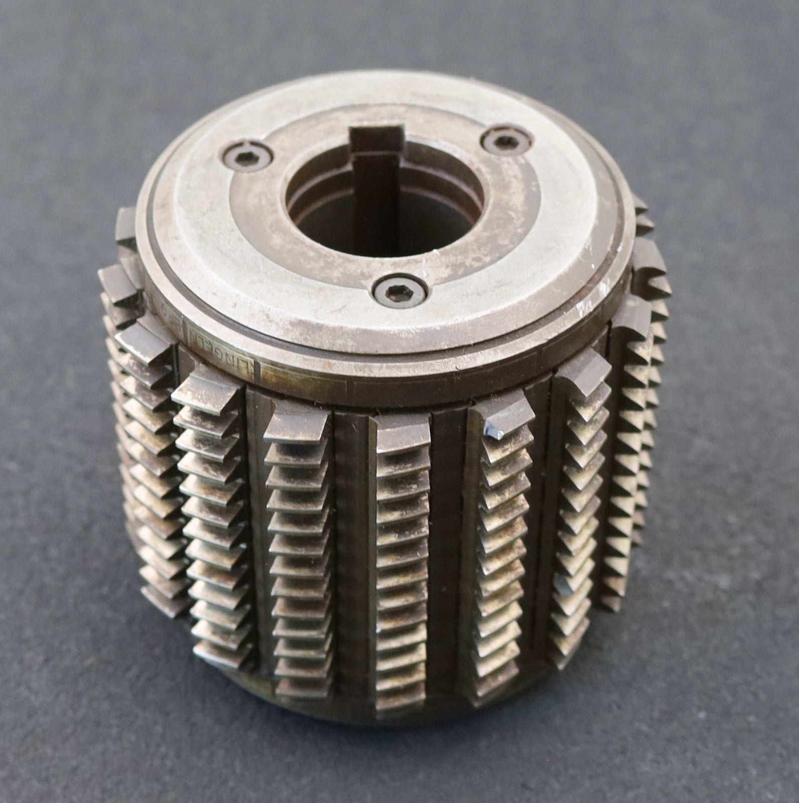 Bild des Artikels KLINGELNBERG-Zahnrad-Wälzfräser-m=-2,0mm-EGW-20°-BPII-DIN-3972-Ø120x114xØ40mm