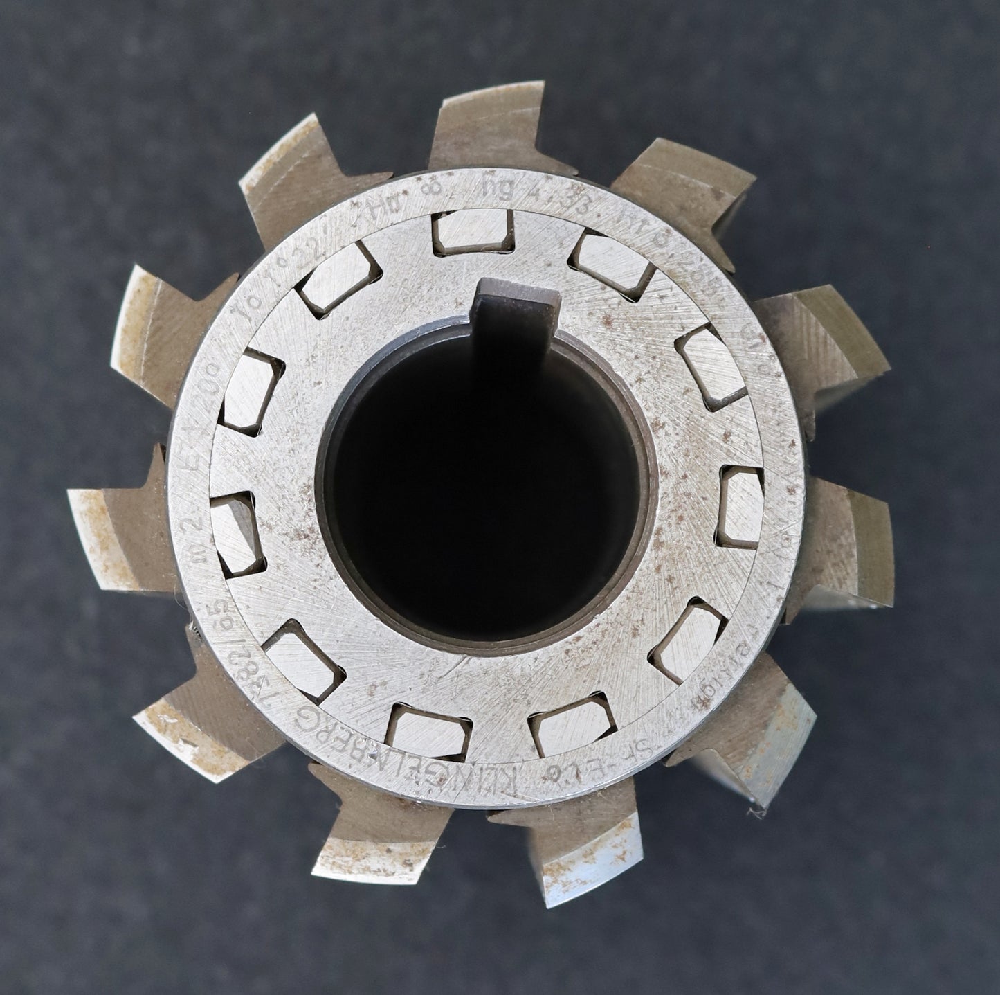 Bild des Artikels KLINGELNBERG-Zahnrad-Wälzfräser-m=-2,0mm-EGW-20°-Ø88x102xØ32mm-mit-LKN