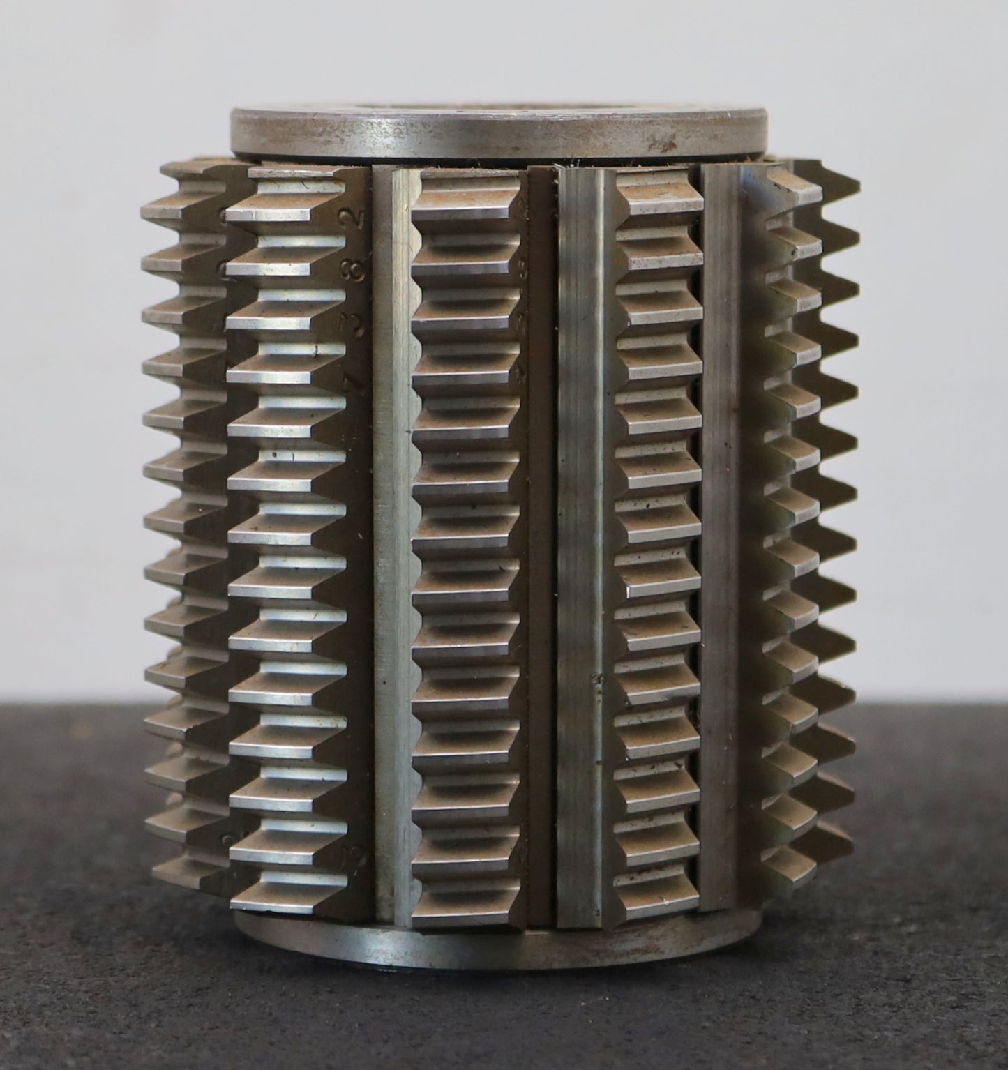 Bild des Artikels KLINGELNBERG-Zahnrad-Wälzfräser-m=-2,0mm-EGW-20°-Ø88x102xØ32mm-mit-LKN